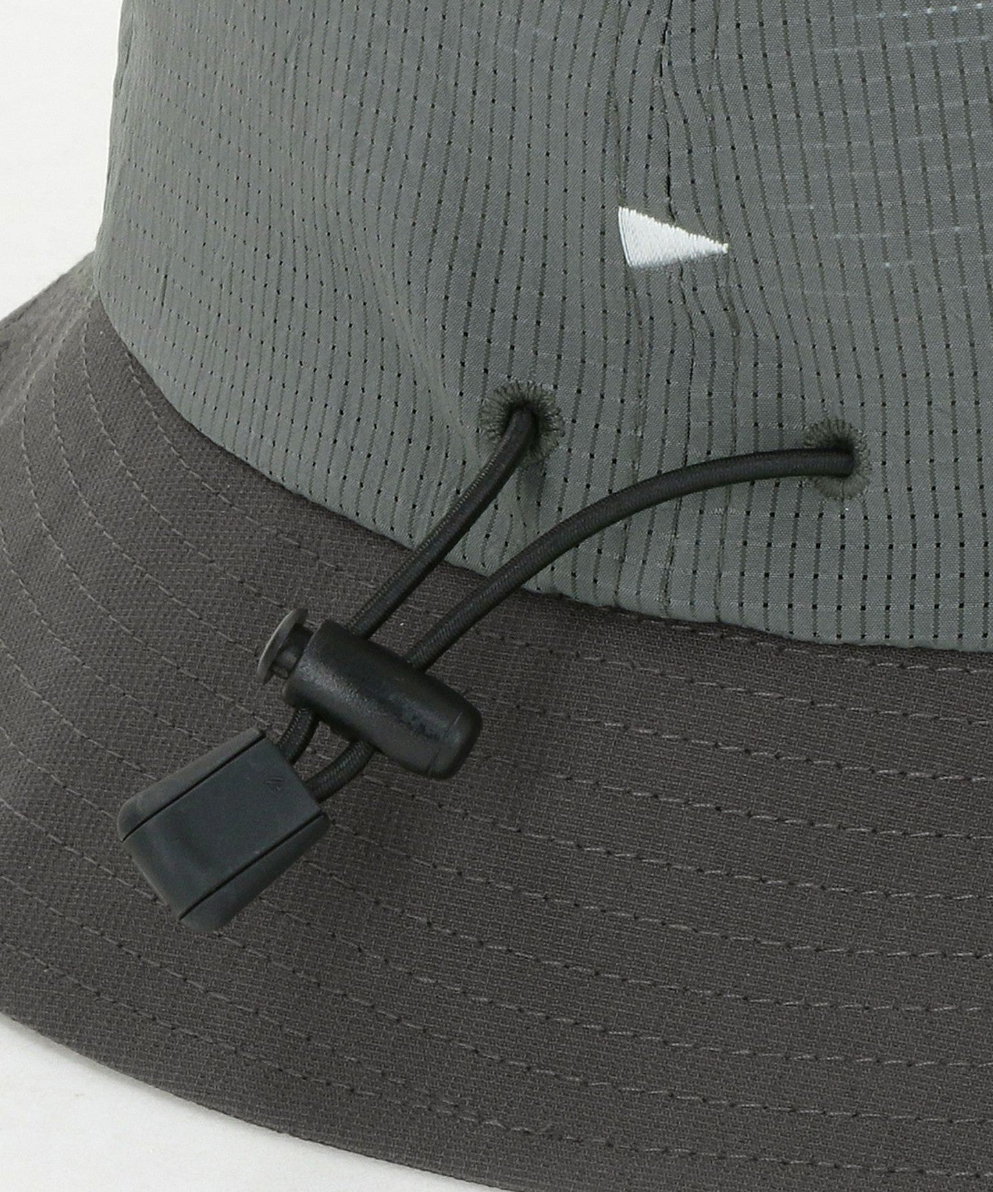 14385000063-d10.jpg