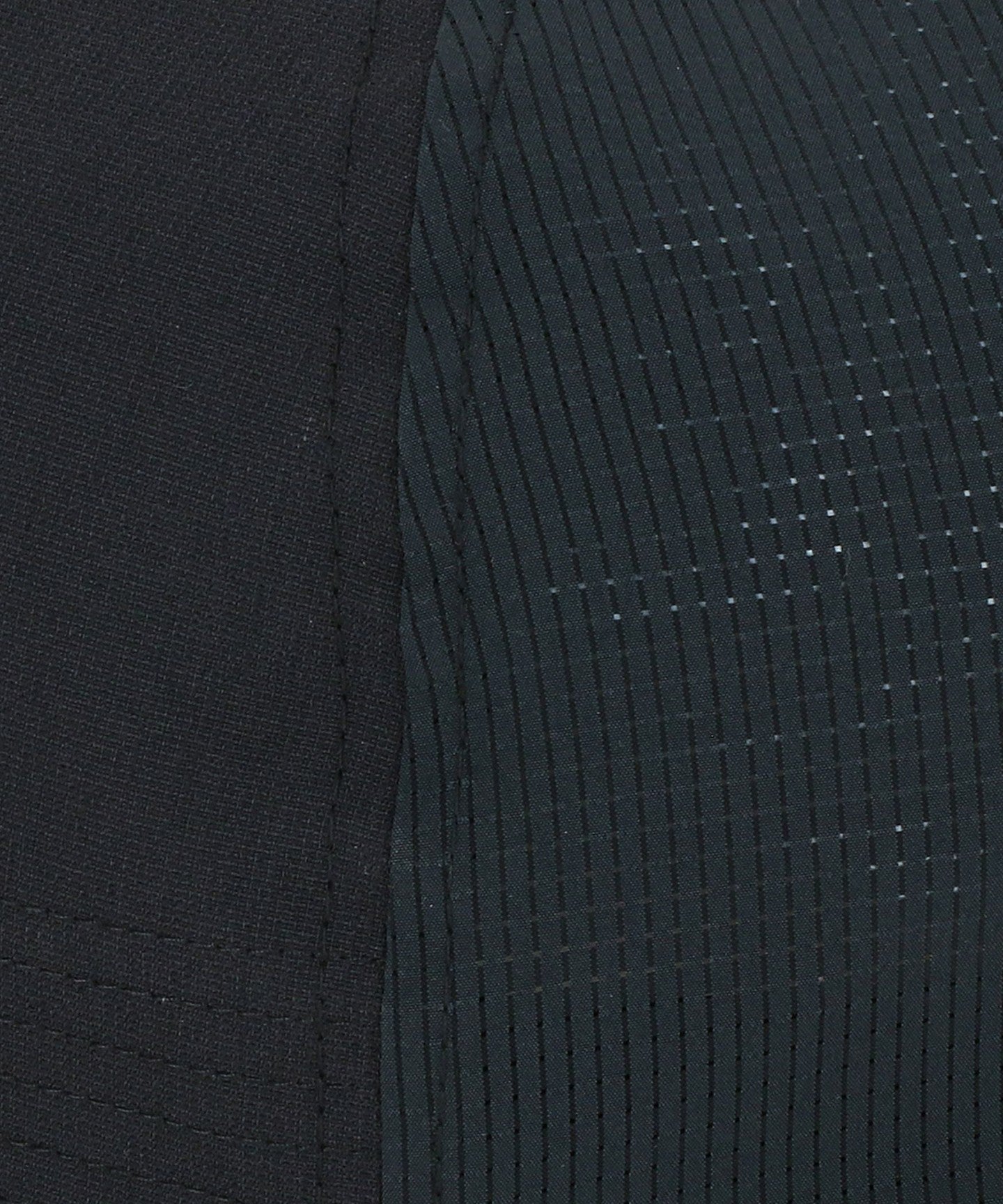 14385000063-d18.jpg