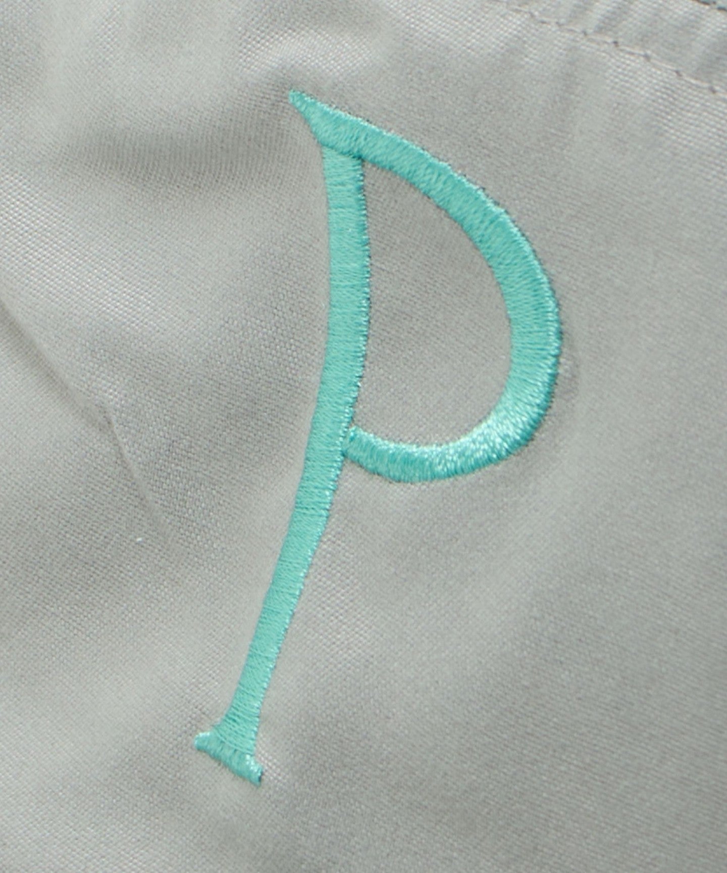 14385000100-d10.jpg