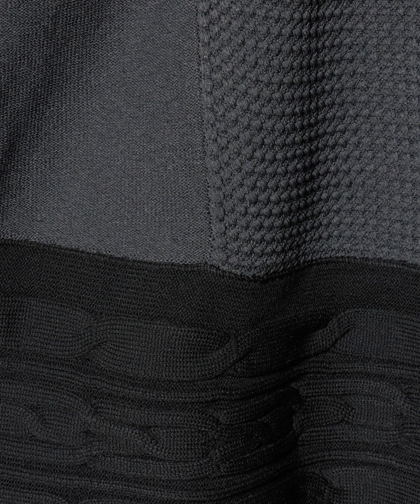 15136360005-d07.jpg