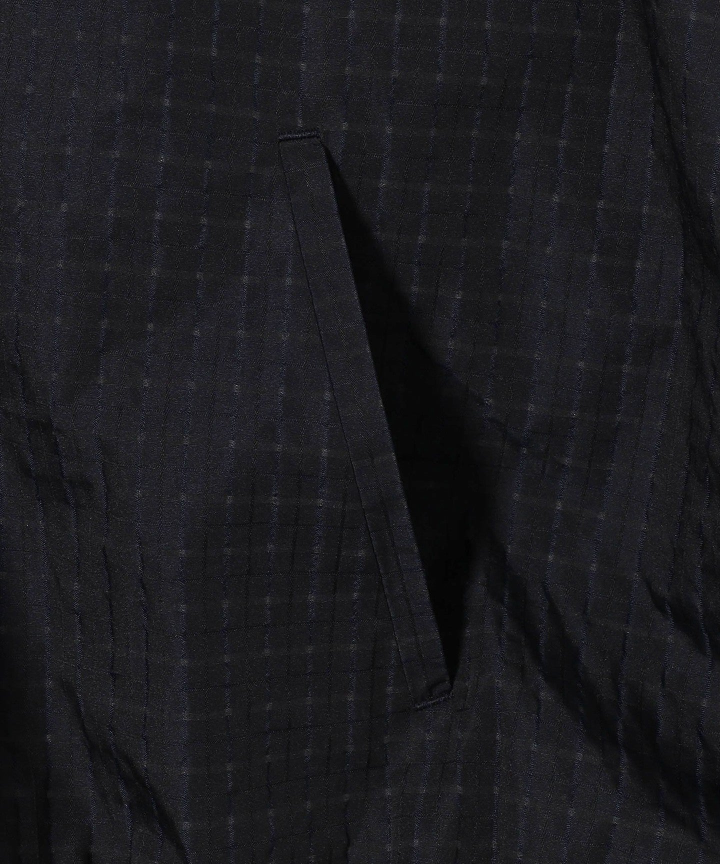 15161991495-d16.jpg