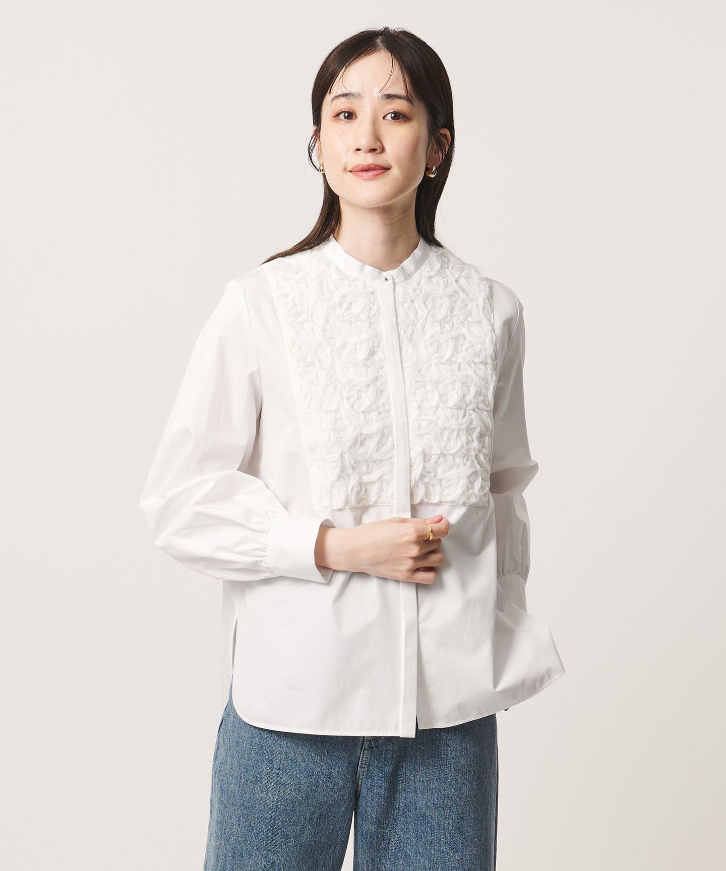 サテン エンブロイダリーフラワー シャツ ブラウス - UNITED ARROWS