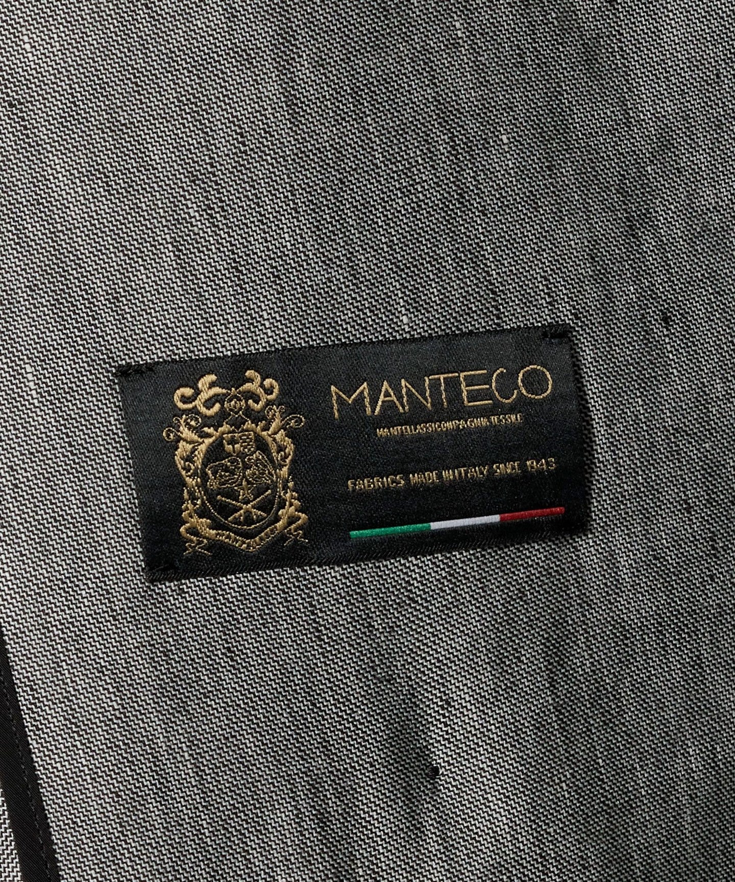 15221440020-d23.jpg