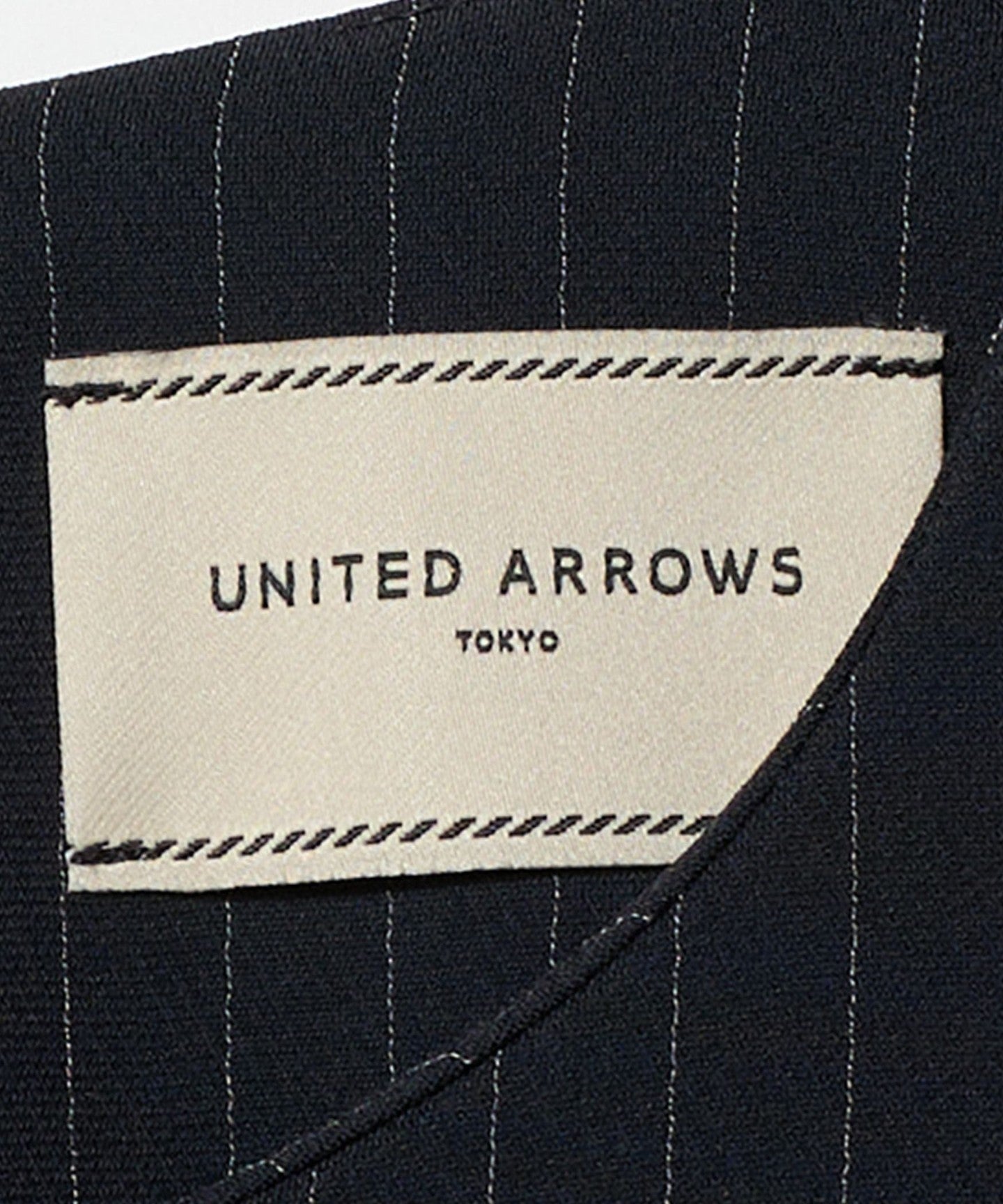 15261440001-d16.jpg