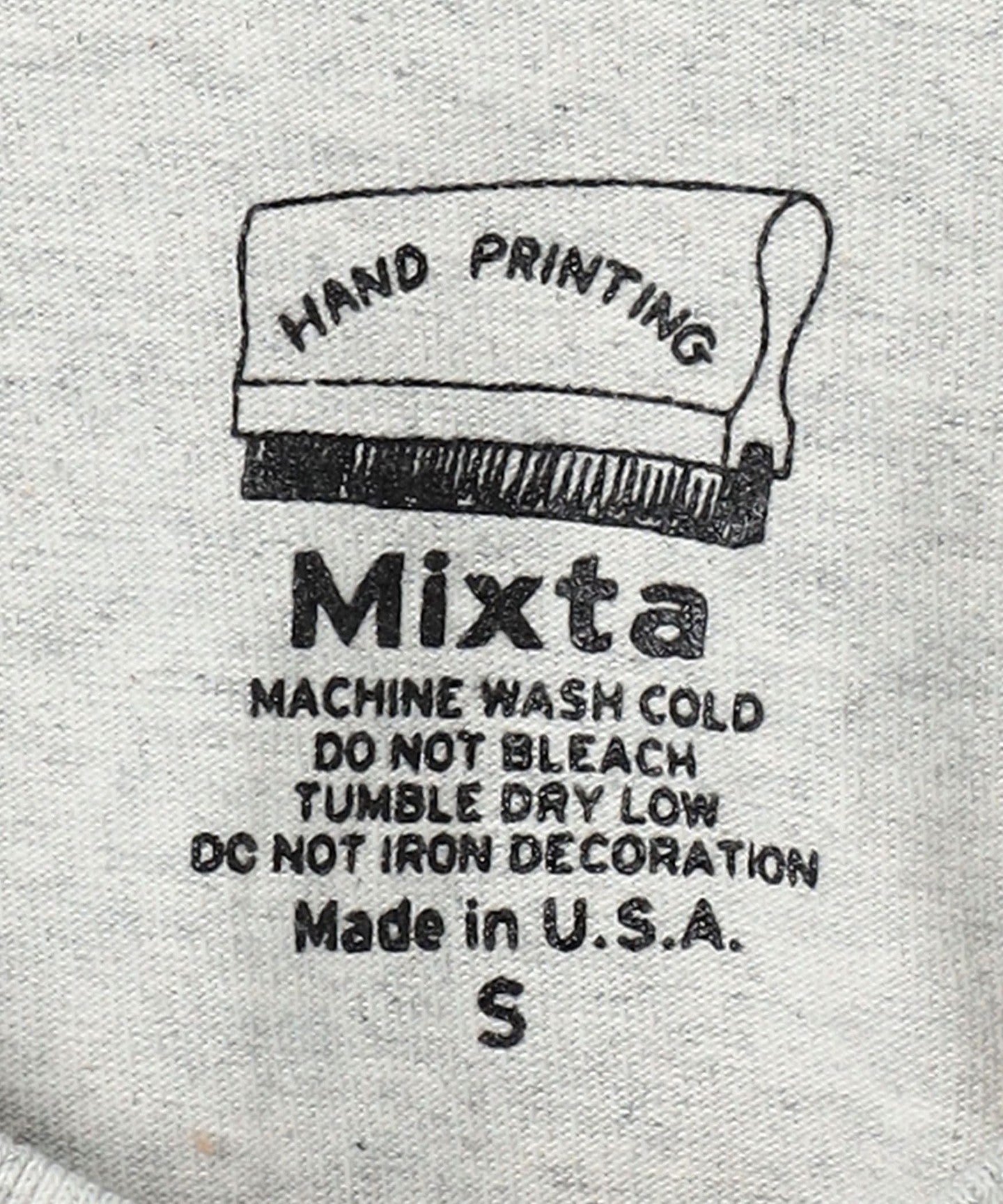 15774993639-d12.jpg