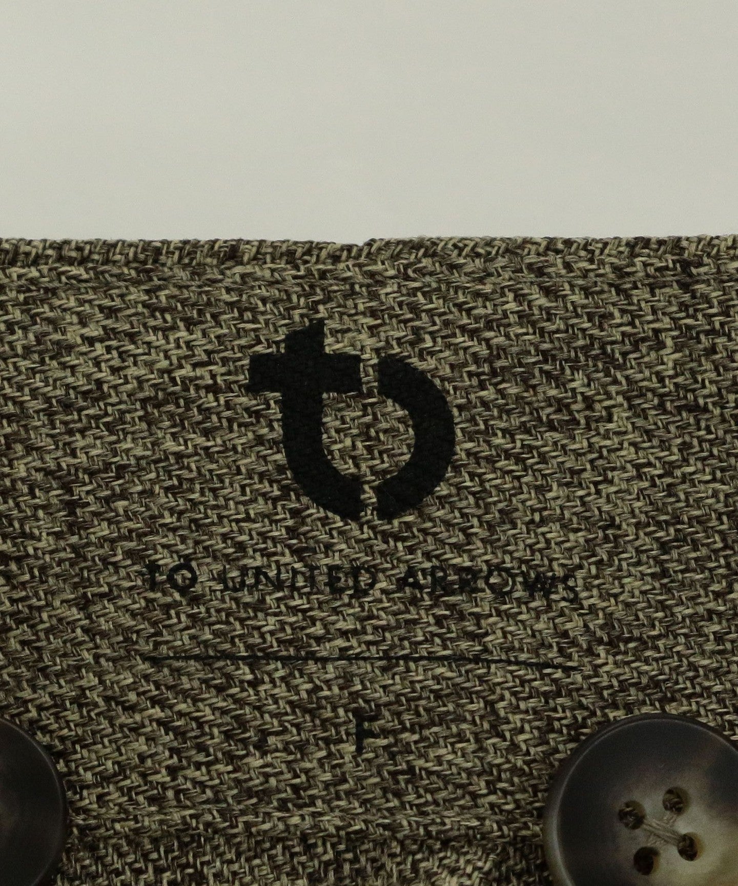 15832990159-d29.jpg