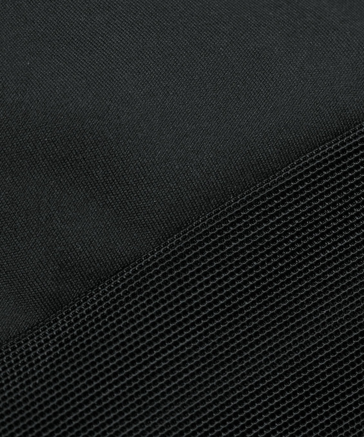15836000000-d17.jpg