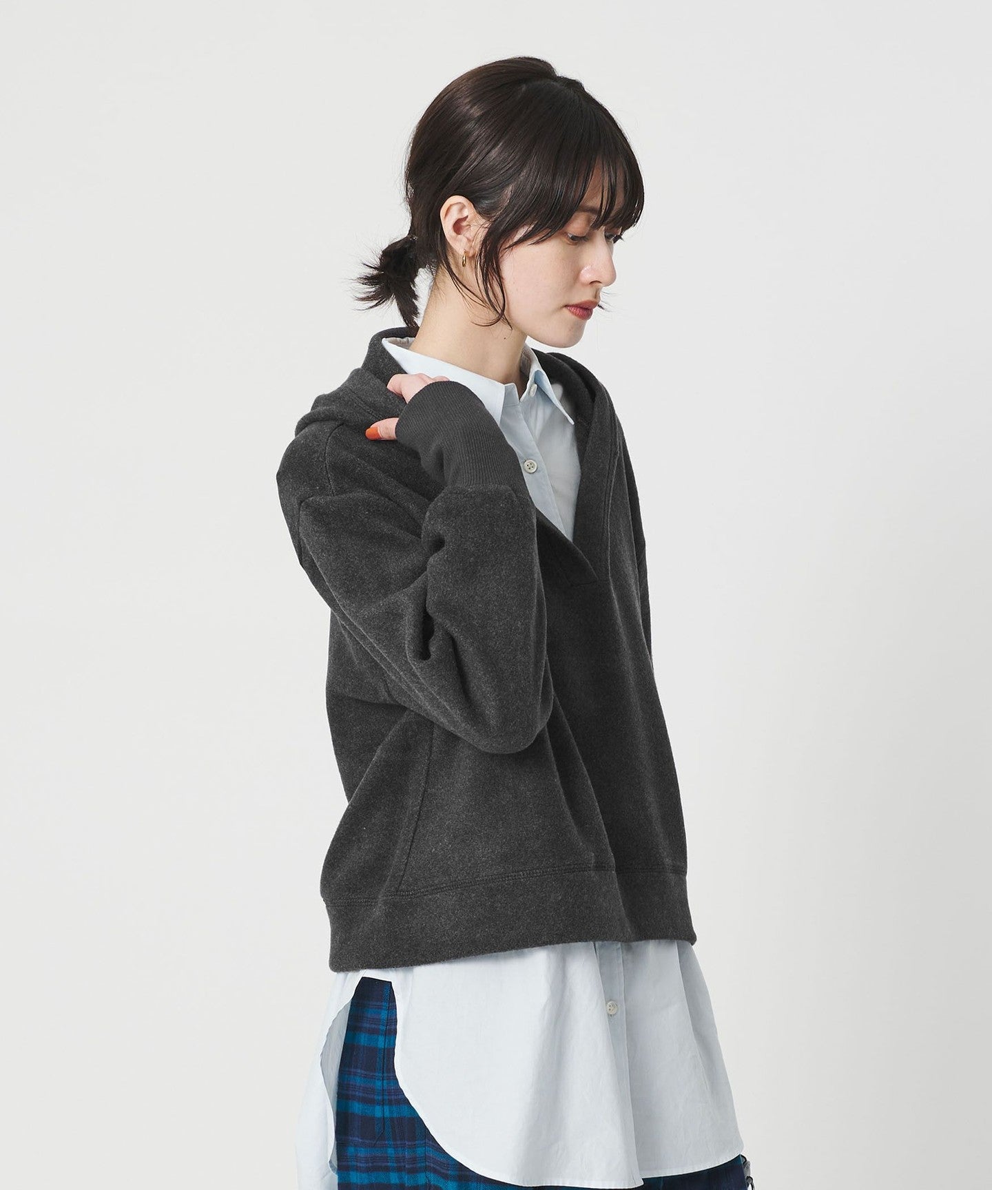 16121000008-d02.jpg