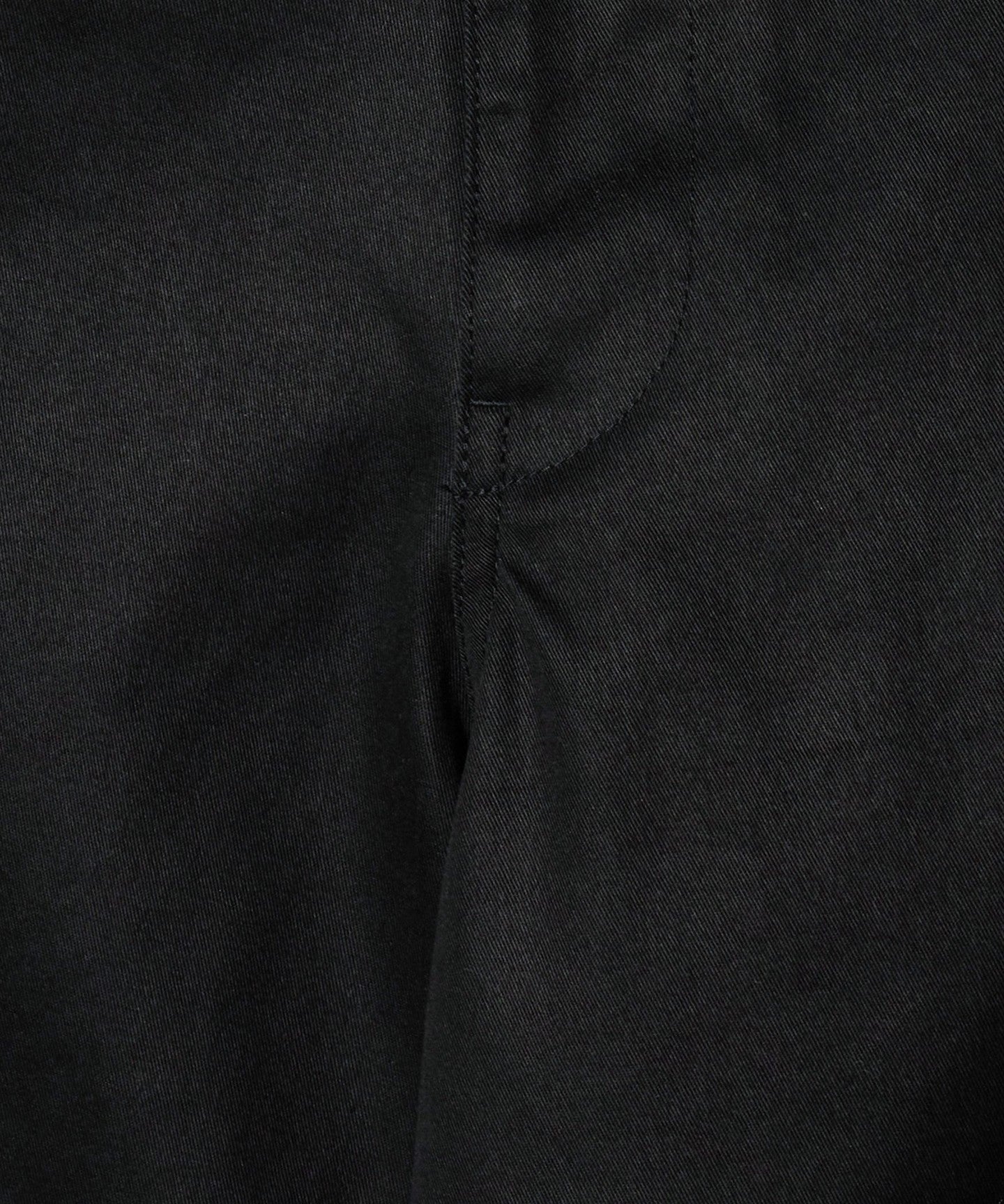 16141000070-d17.jpg