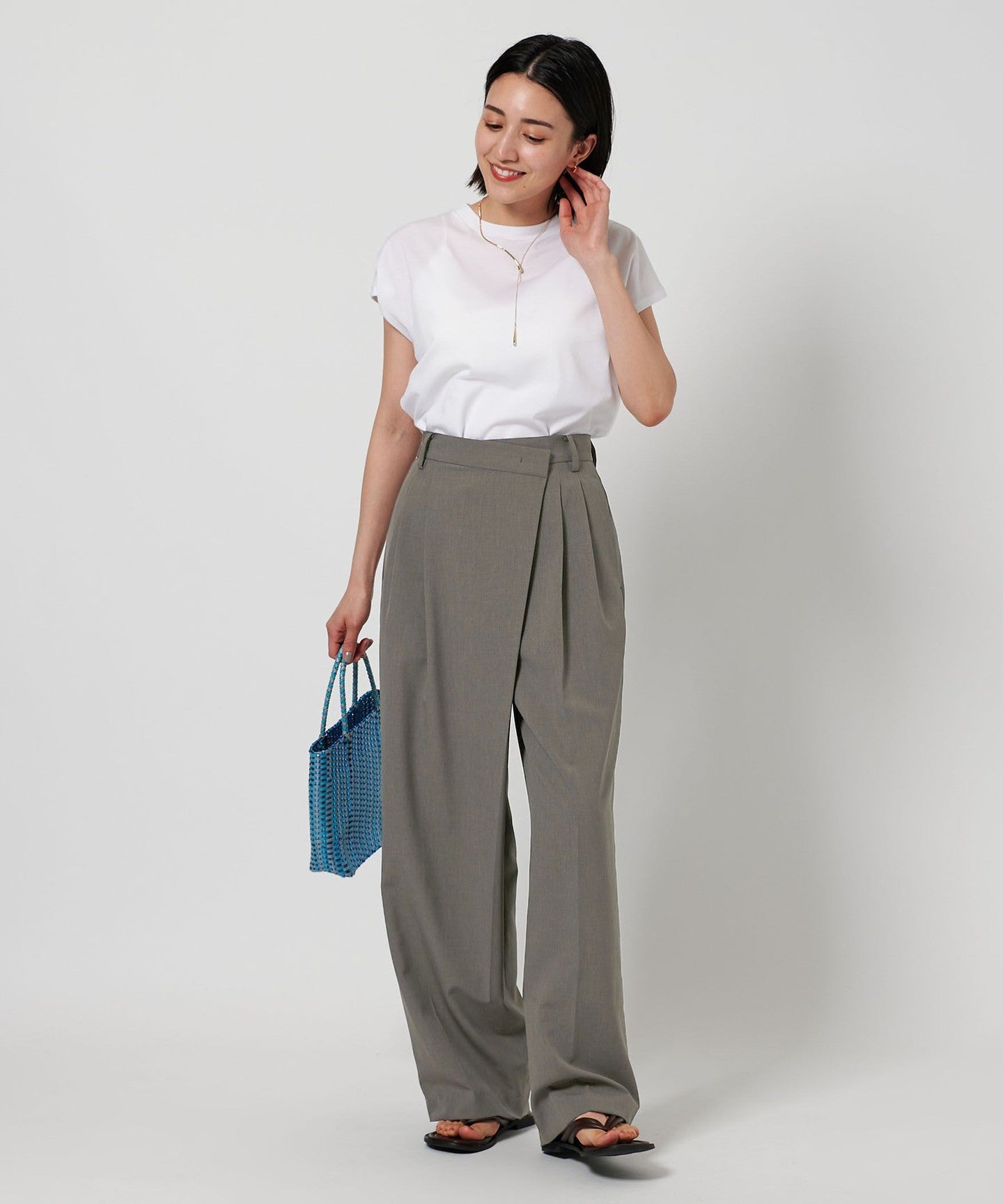 16141266494-d07.jpg
