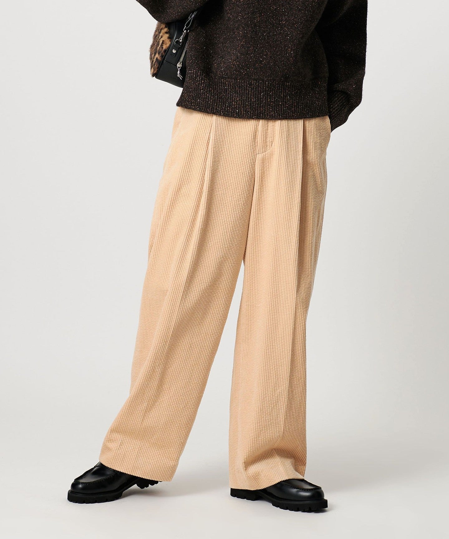 Corduroy Wide Straight PANTS - UNITED ARROWS