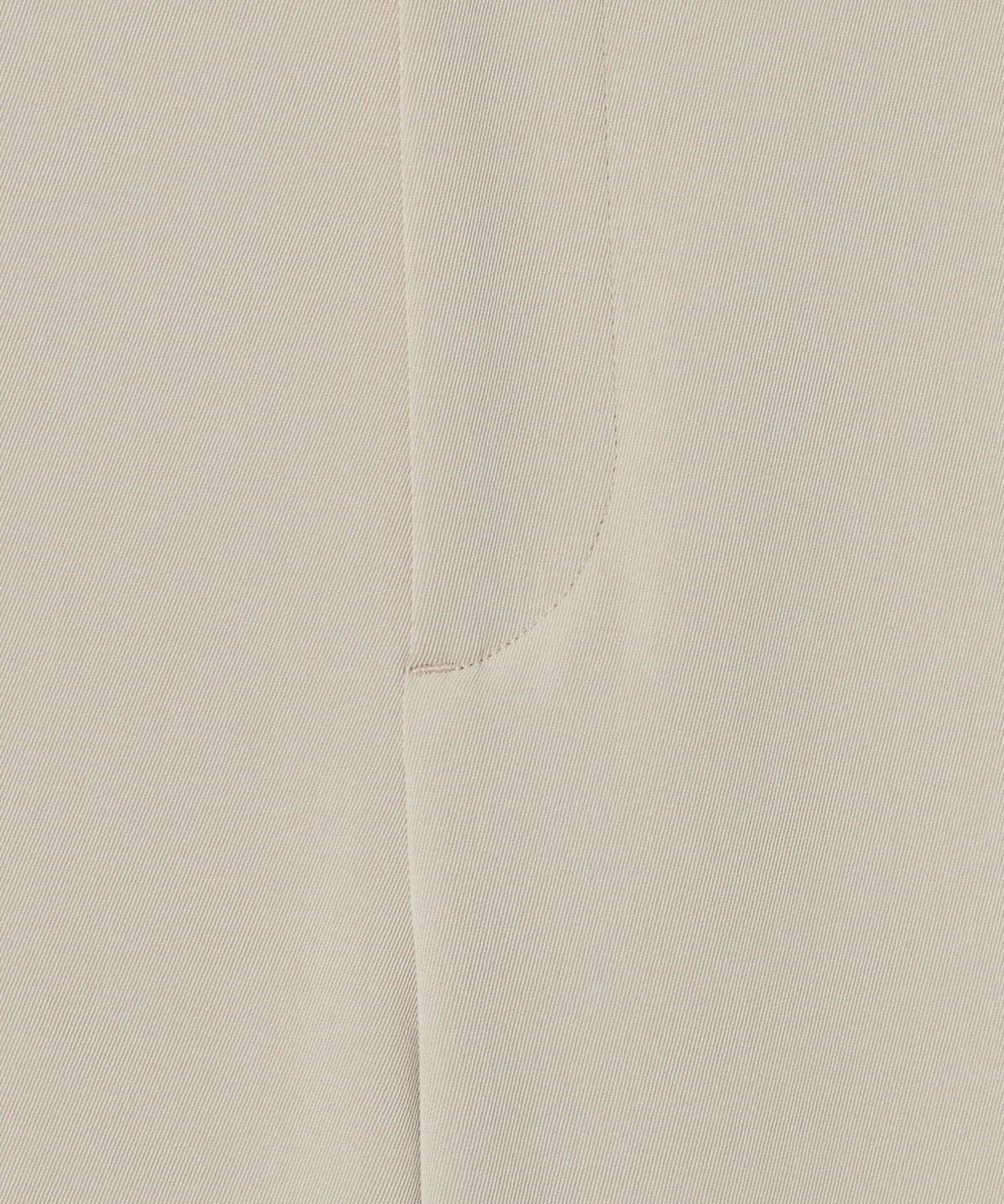 16142000031-d28.jpg