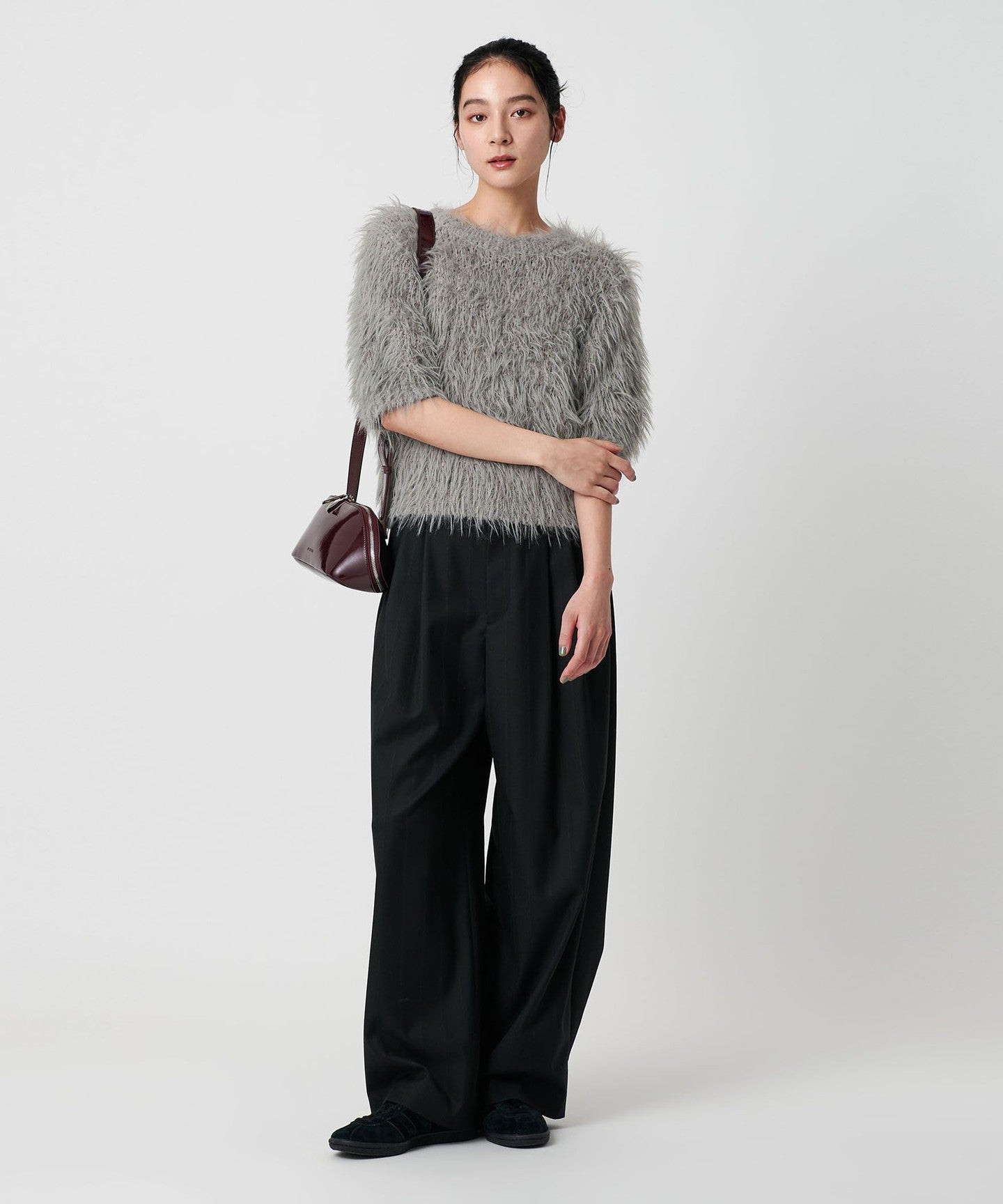 Feather Yarn Half Sleeve Knit Pullover