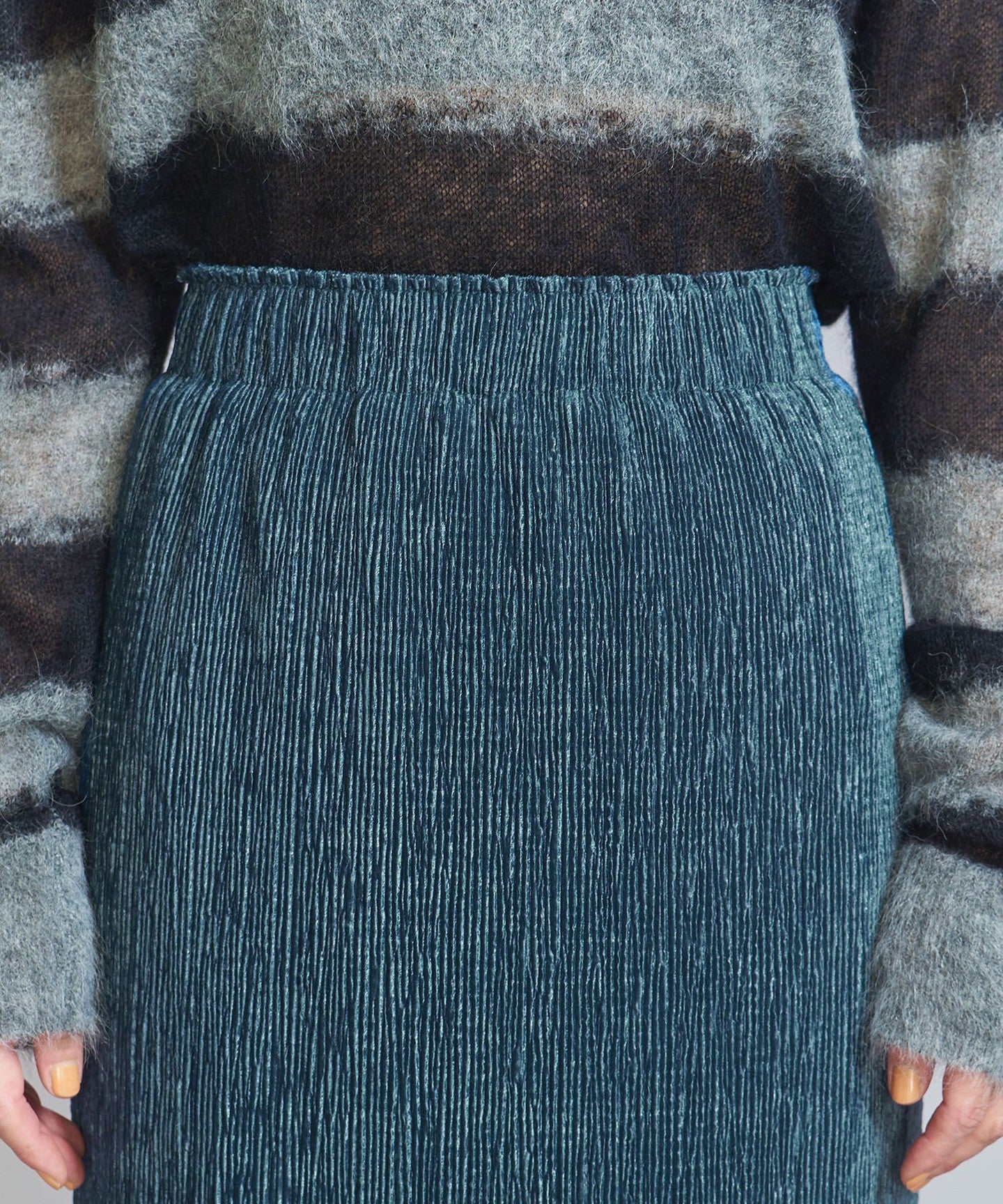 16241373879-d16.jpg
