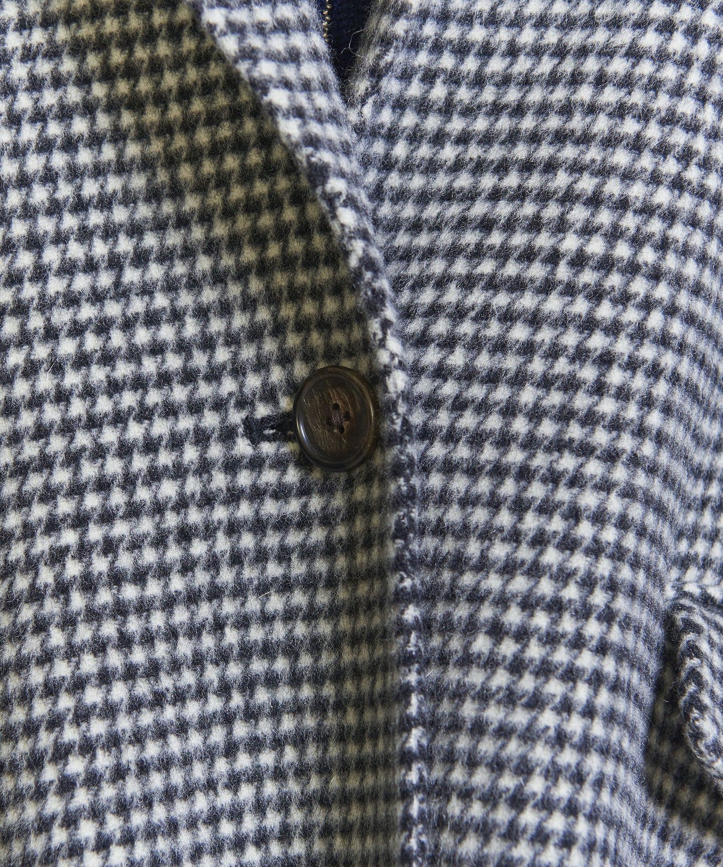 16251055064-d22.jpg