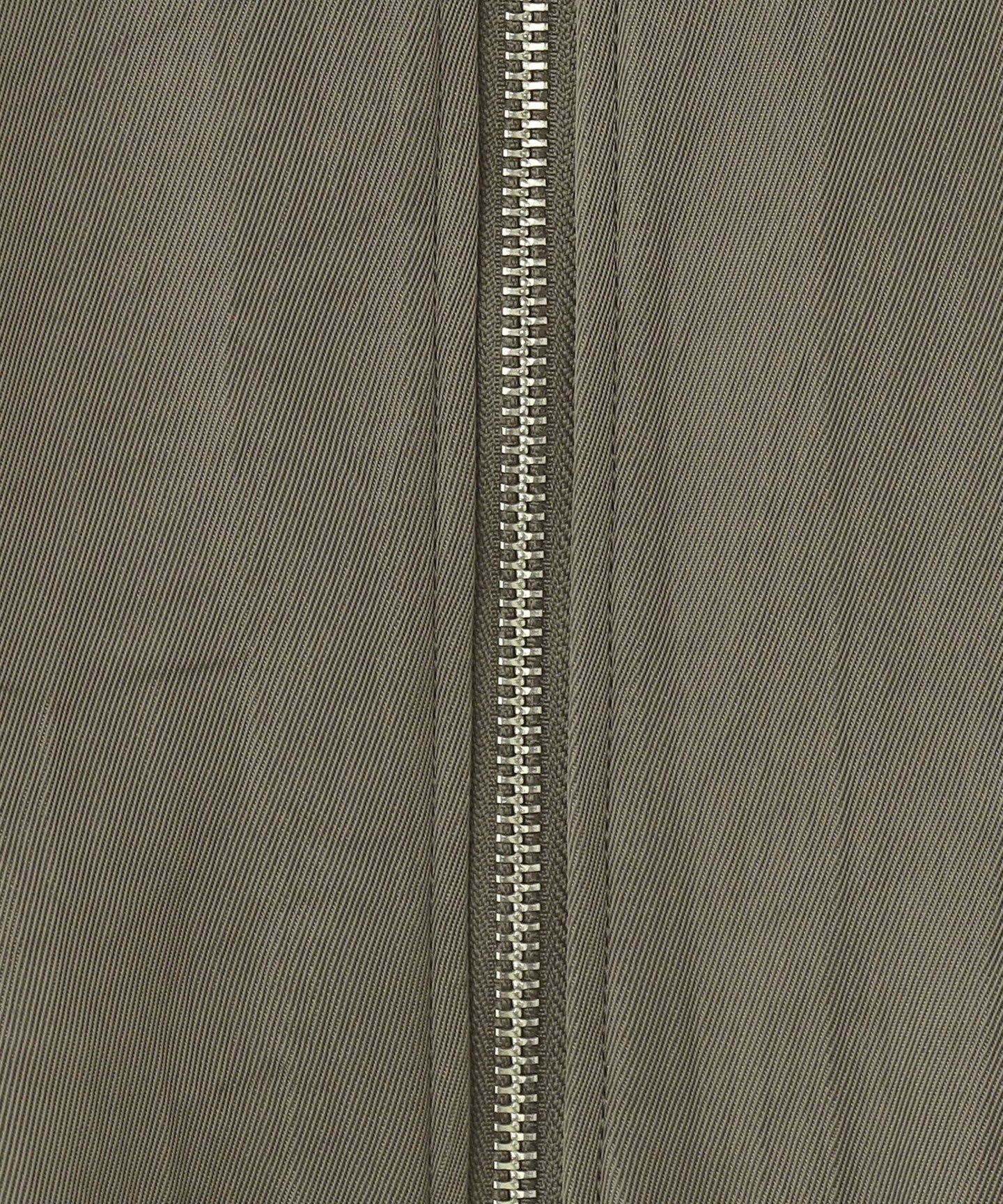 16251995241-d22.jpg