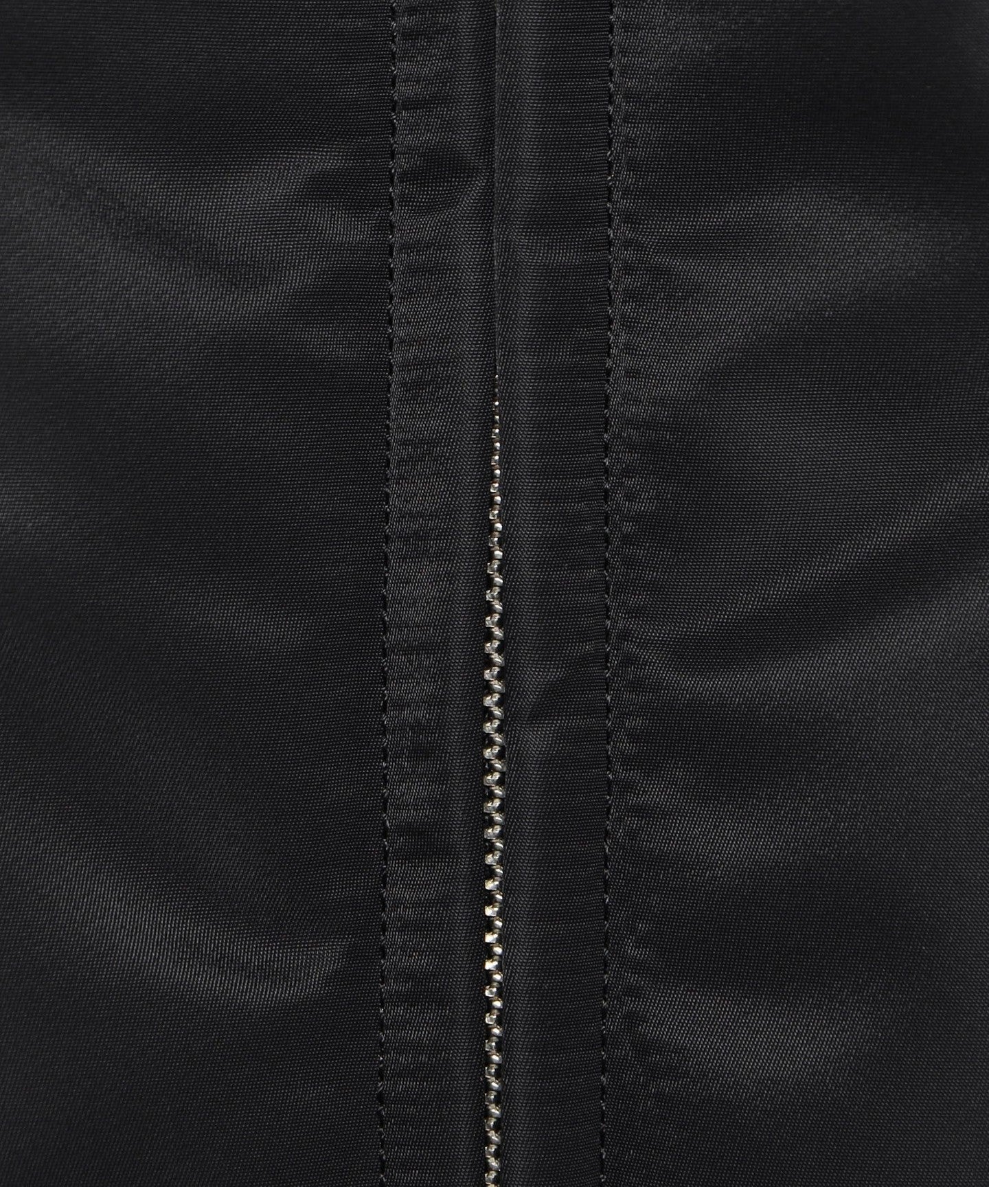 16252995323-d16.jpg