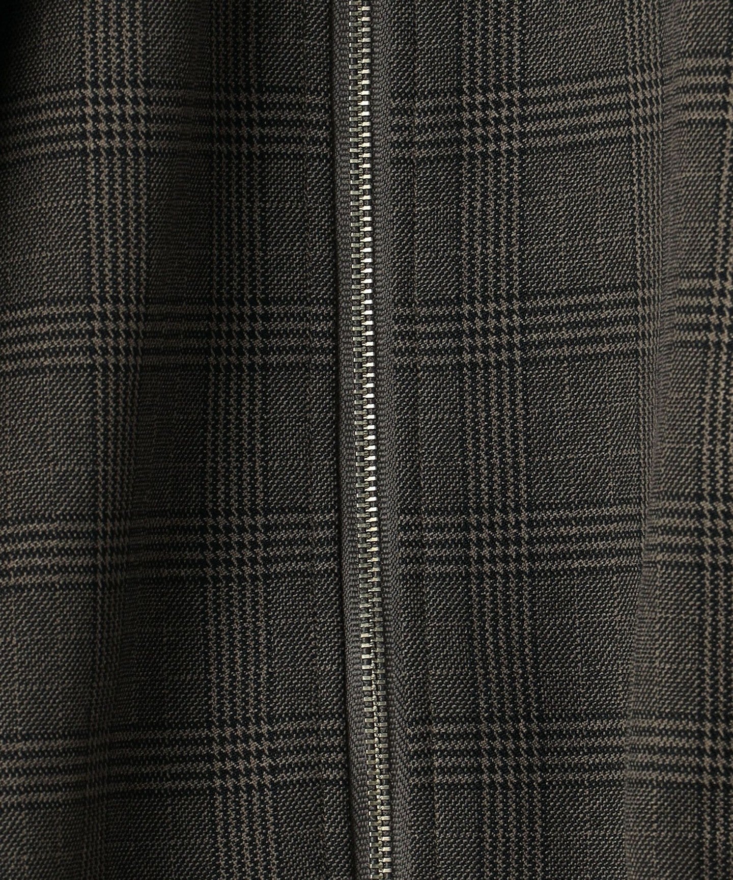 16256992450-d30.jpg