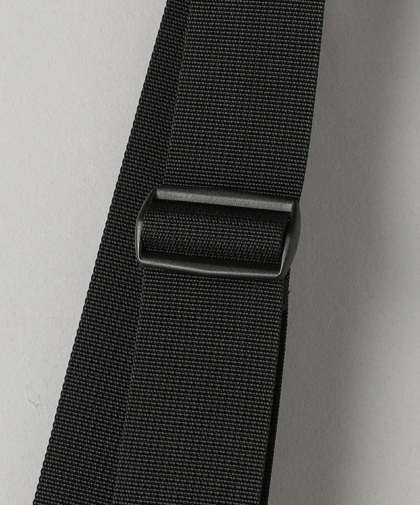 16261994492-d17.jpg