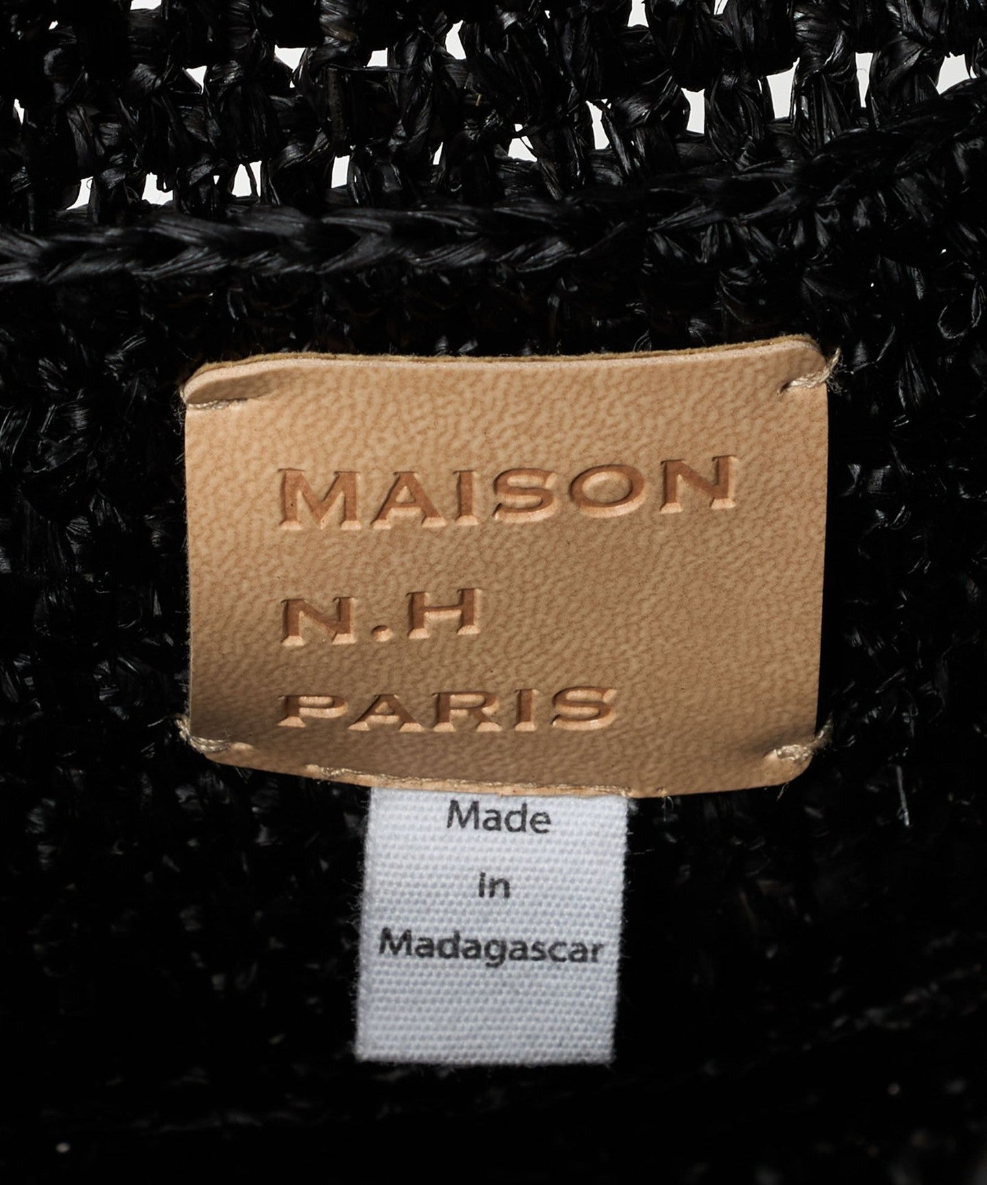 17323430100-d07.jpg