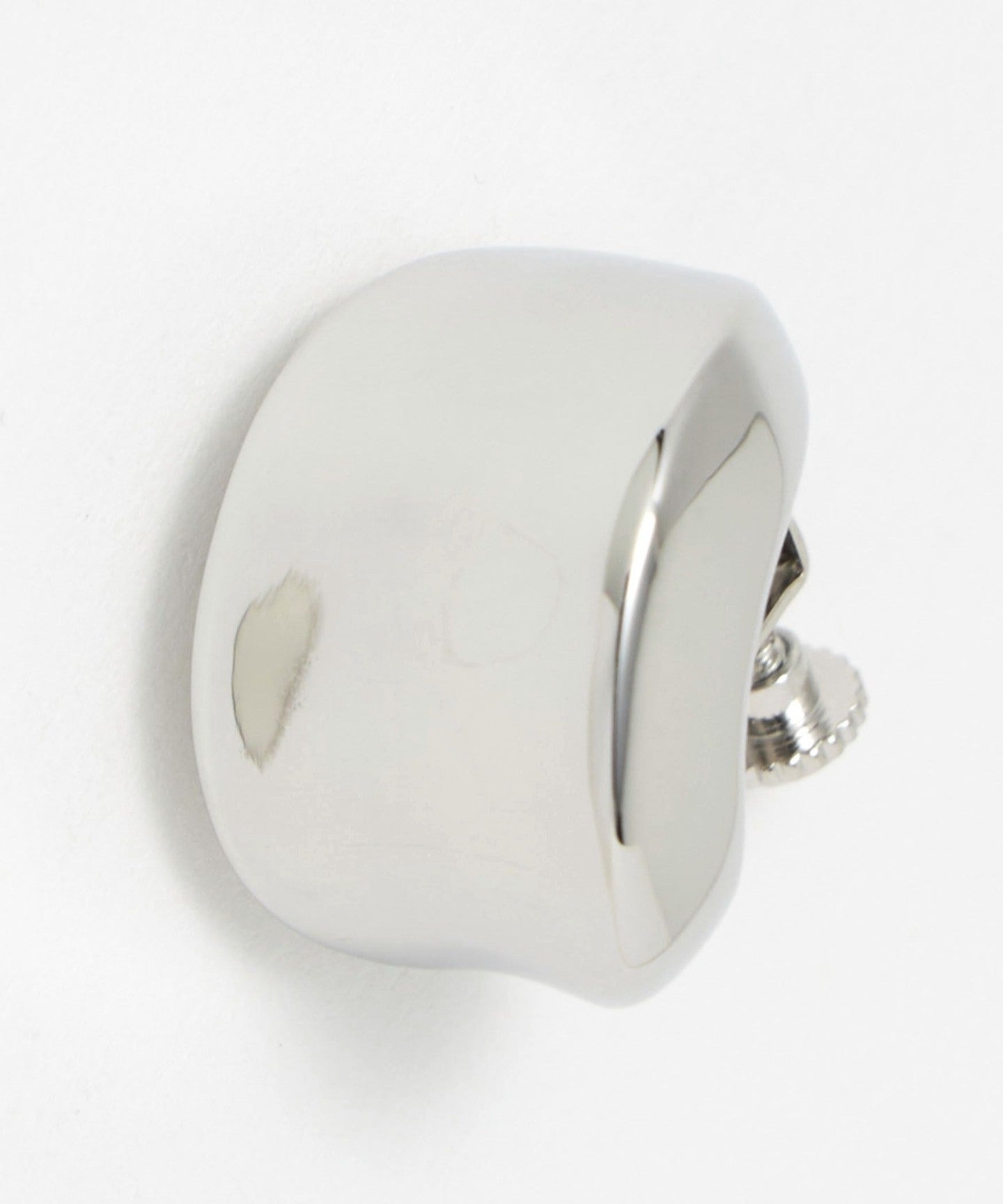 17336000048-d10.jpg
