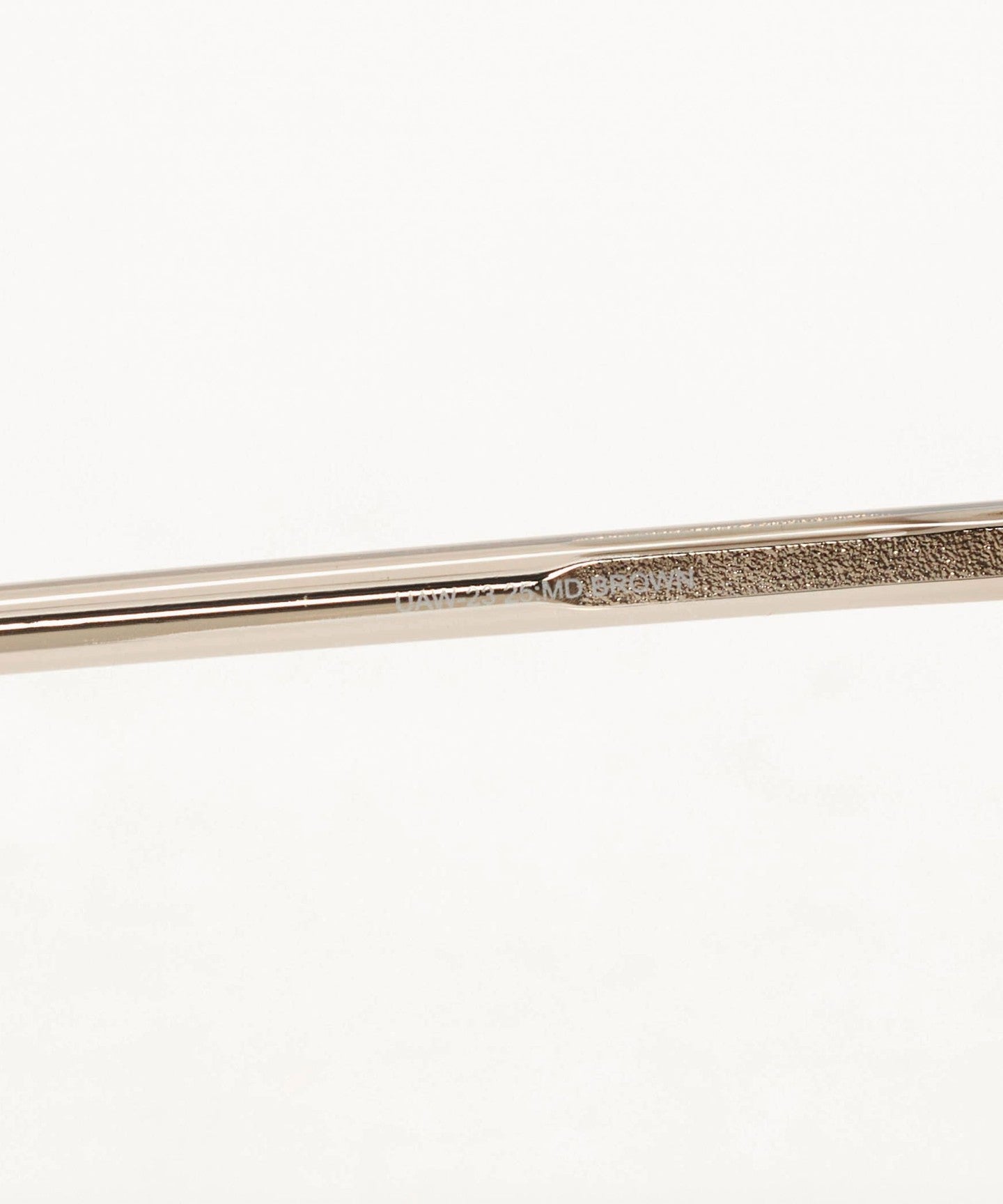 17446000000-d15.jpg