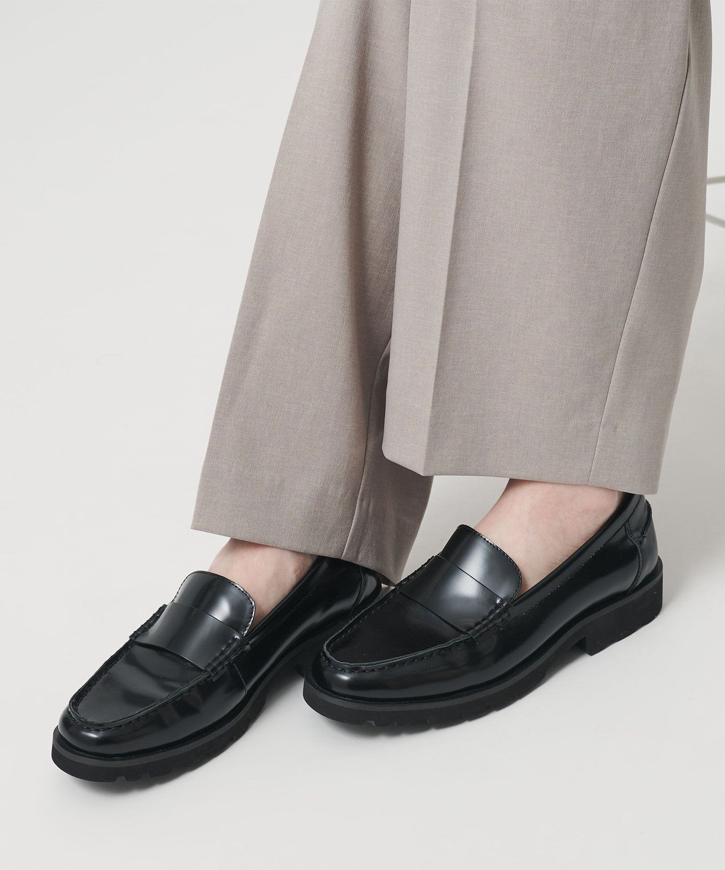 靴 ARTESANOS Loafer / BLK ARTESANOS Leather Basic LOAFERS - UNITED ARROWS
