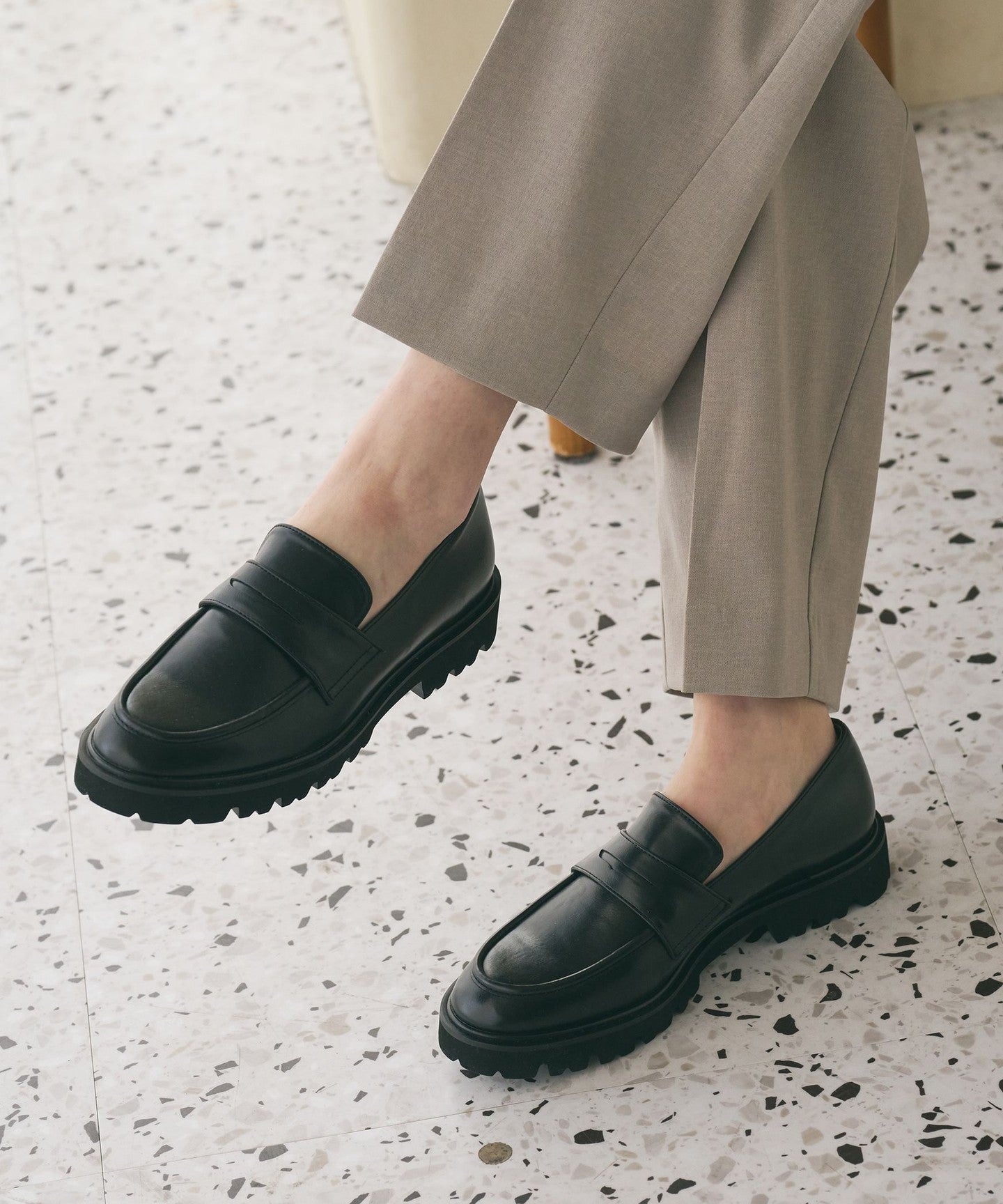 【 美品 】UNITED ARROWS 日本製牛革 COIN LOAFER Leather-Like Coin LOAFERS - UNITED ARROWS