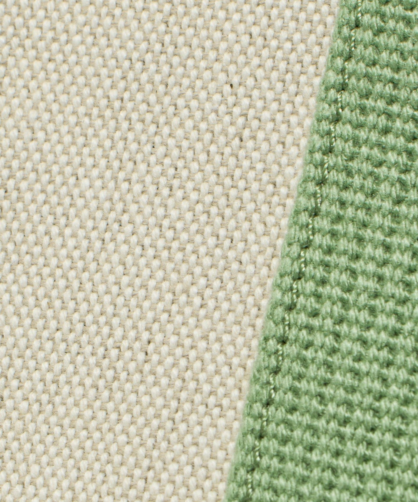 18325000040-d25.jpg