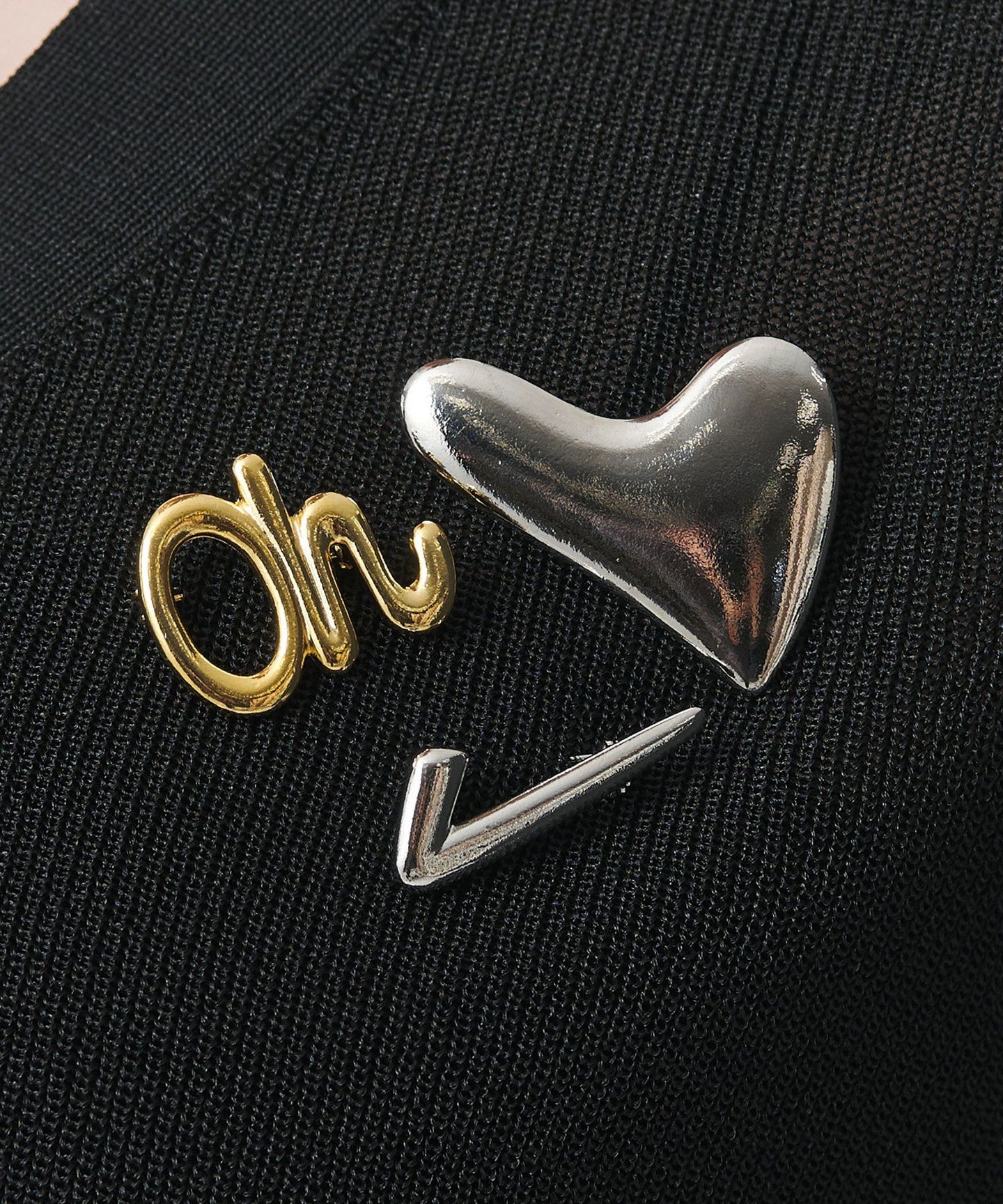 18335000163-d02.jpg