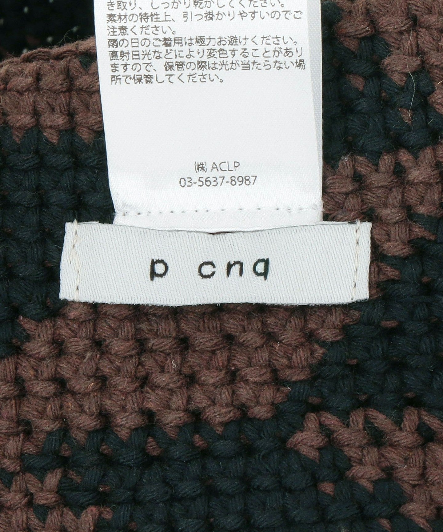 18385000030-d15.jpg