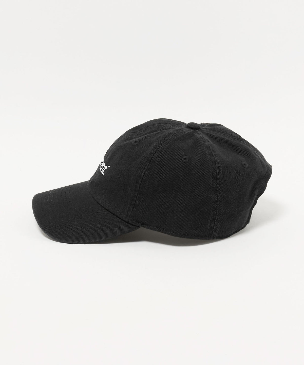 <DIFFERENT> Logo-Cap