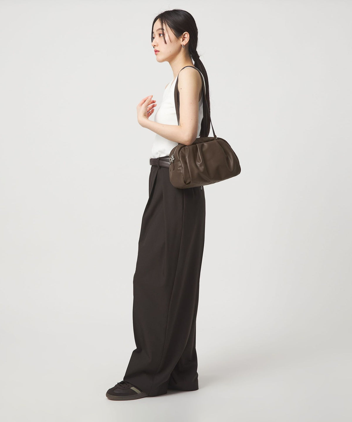 <PARTE> Water-Repellent 2-Way Gathered Boston Bag