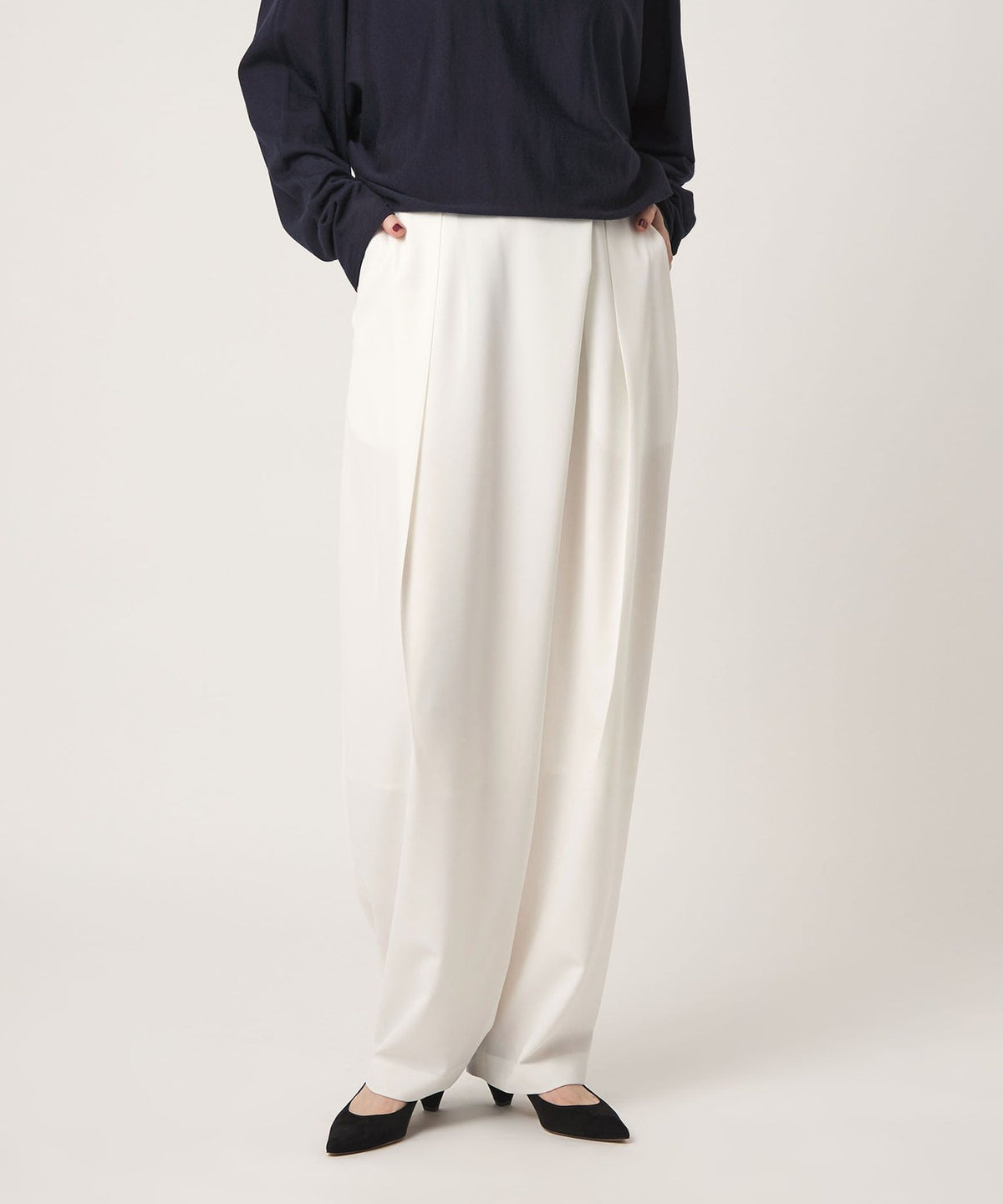 <conte> Asymmetric Wrap Wide Pants WHITE