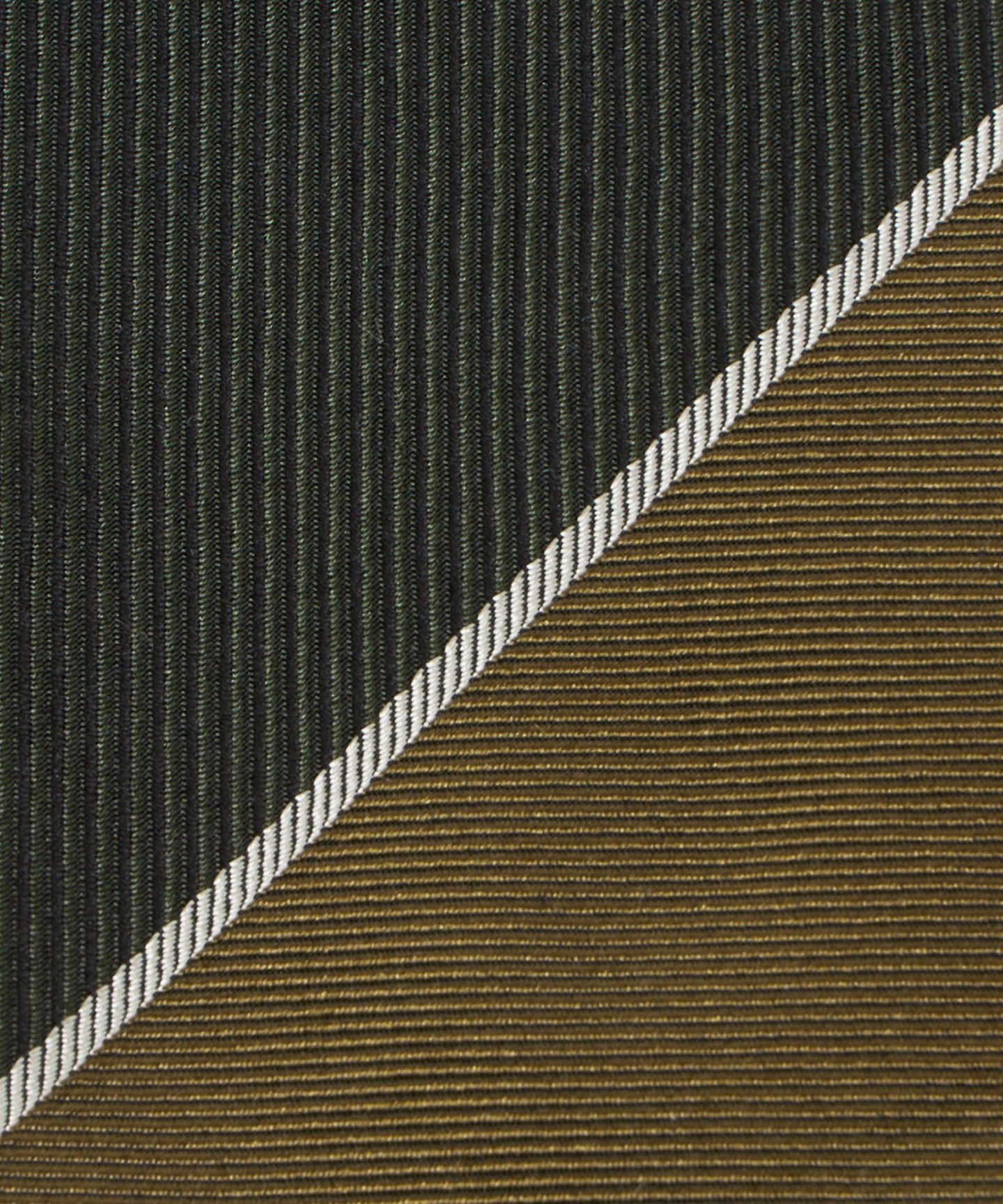31344000000-d05.jpg
