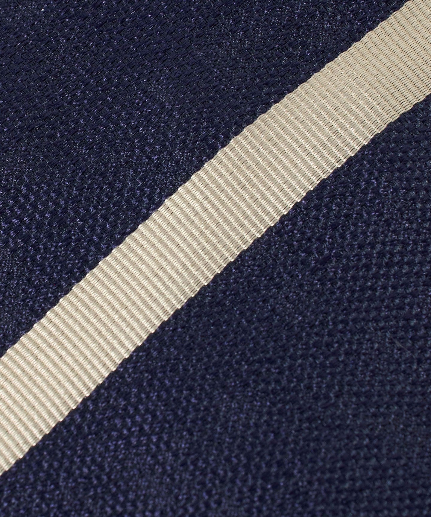 31344000017-d03.jpg
