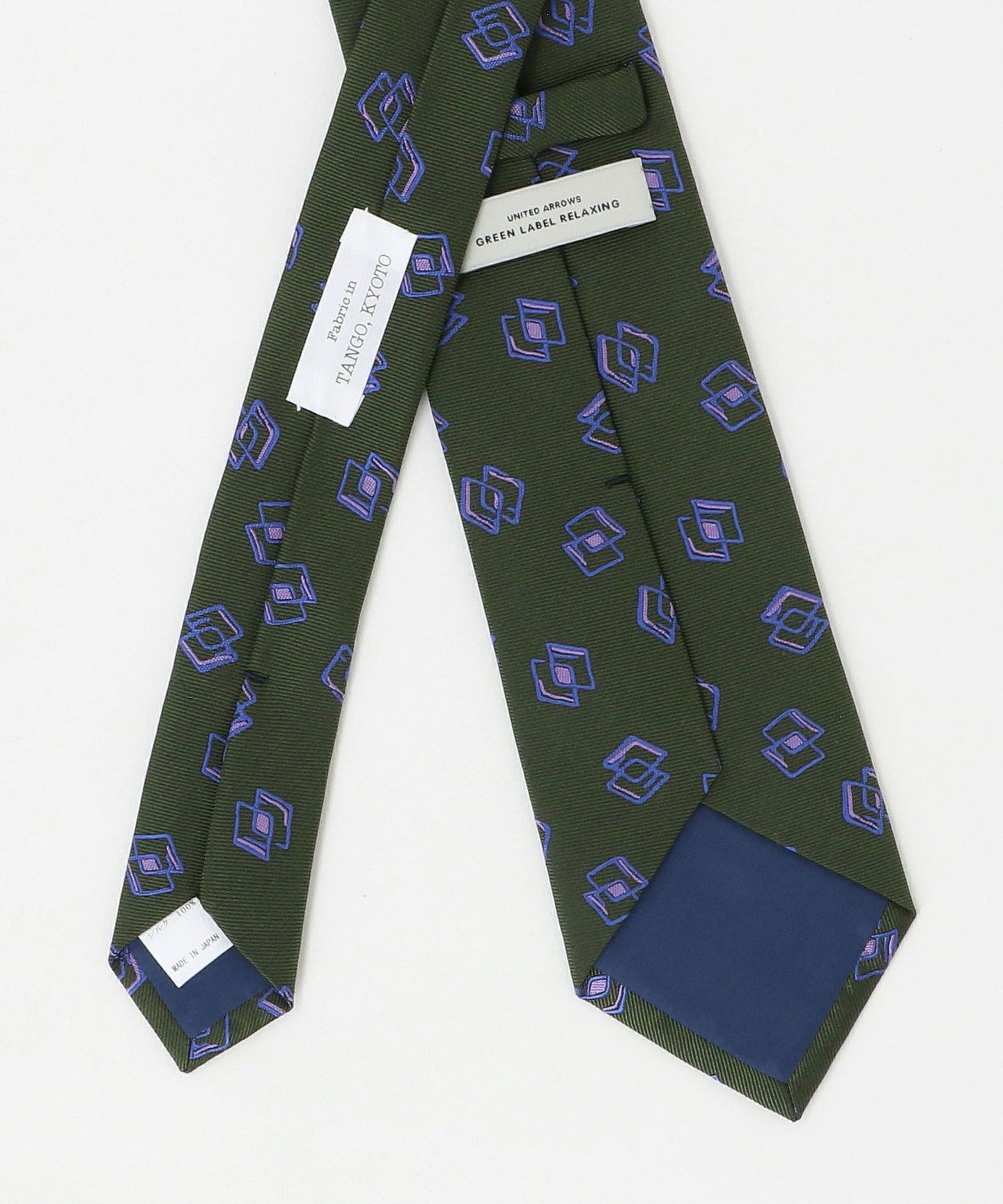 31346000013-d03.jpg