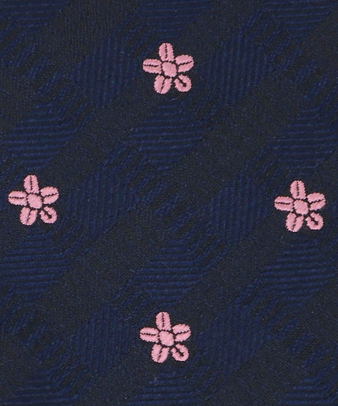 31346000014-d03.jpg