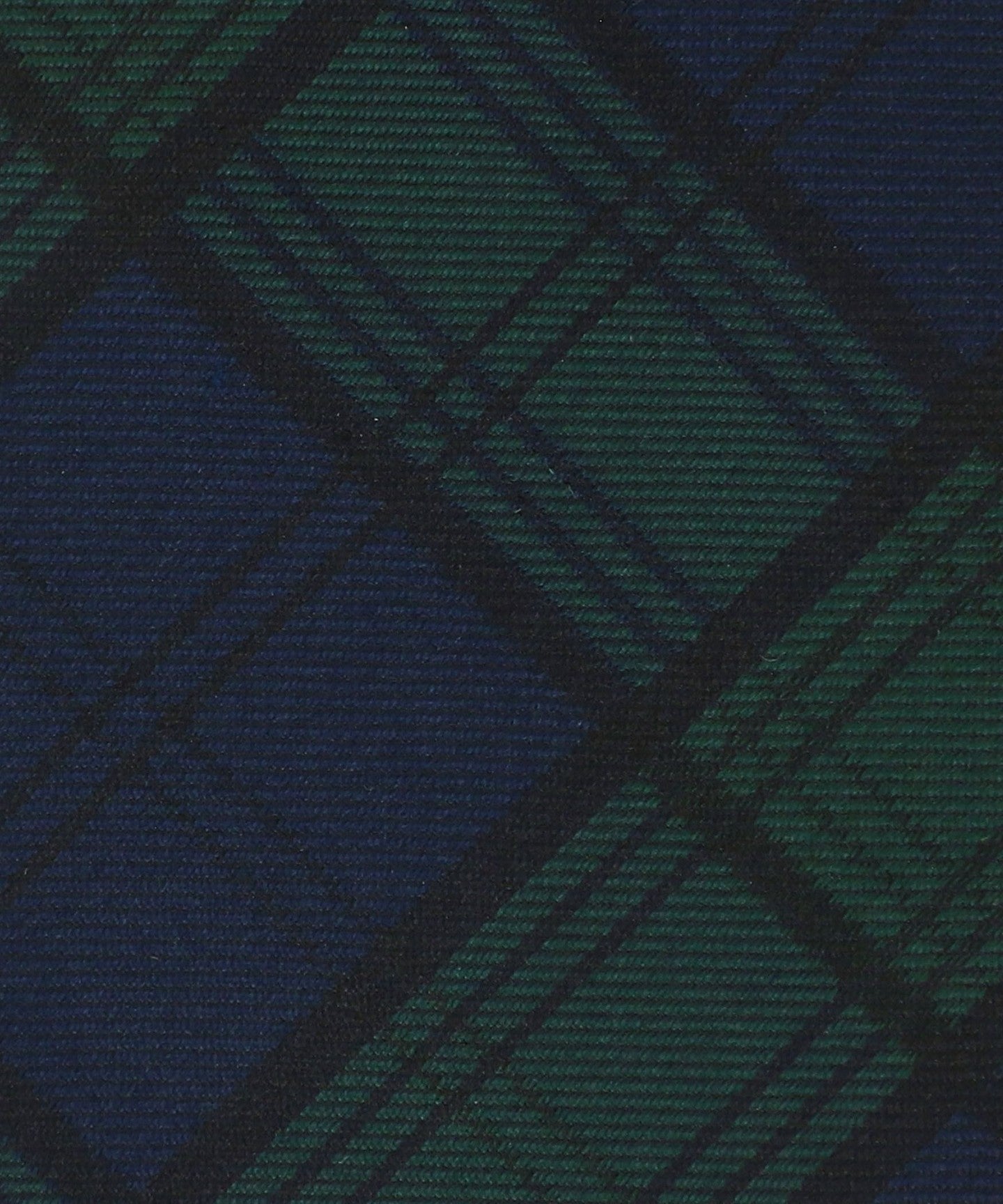 31346000015-d03.jpg