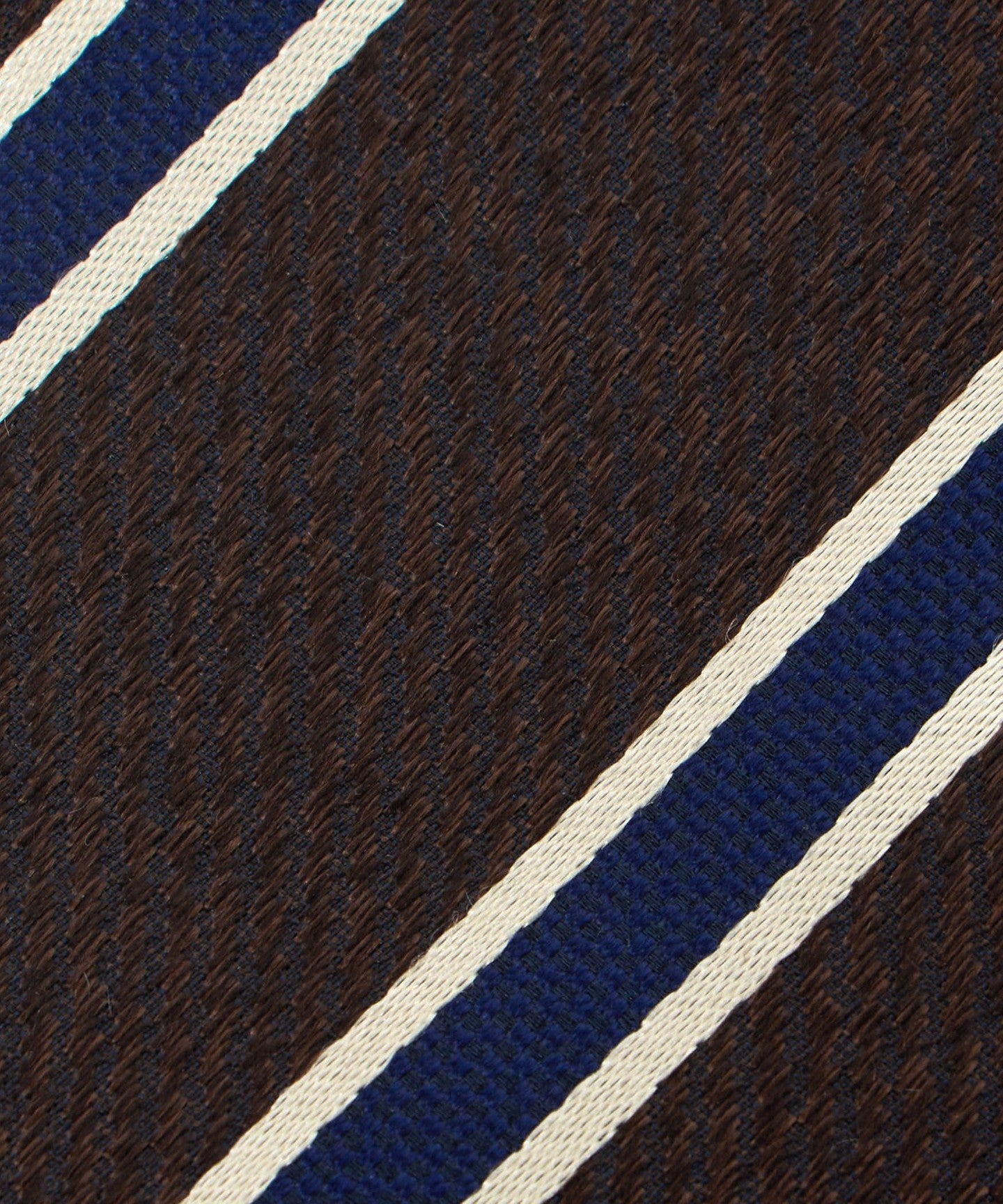31346000039-d07.jpg