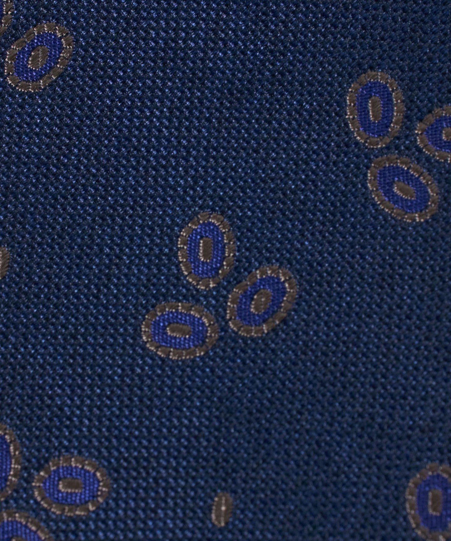 31346000040-d05.jpg