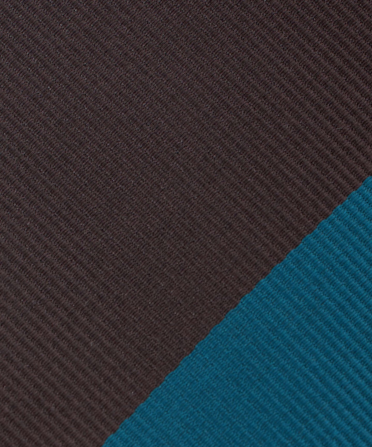 31346000046-d05.jpg