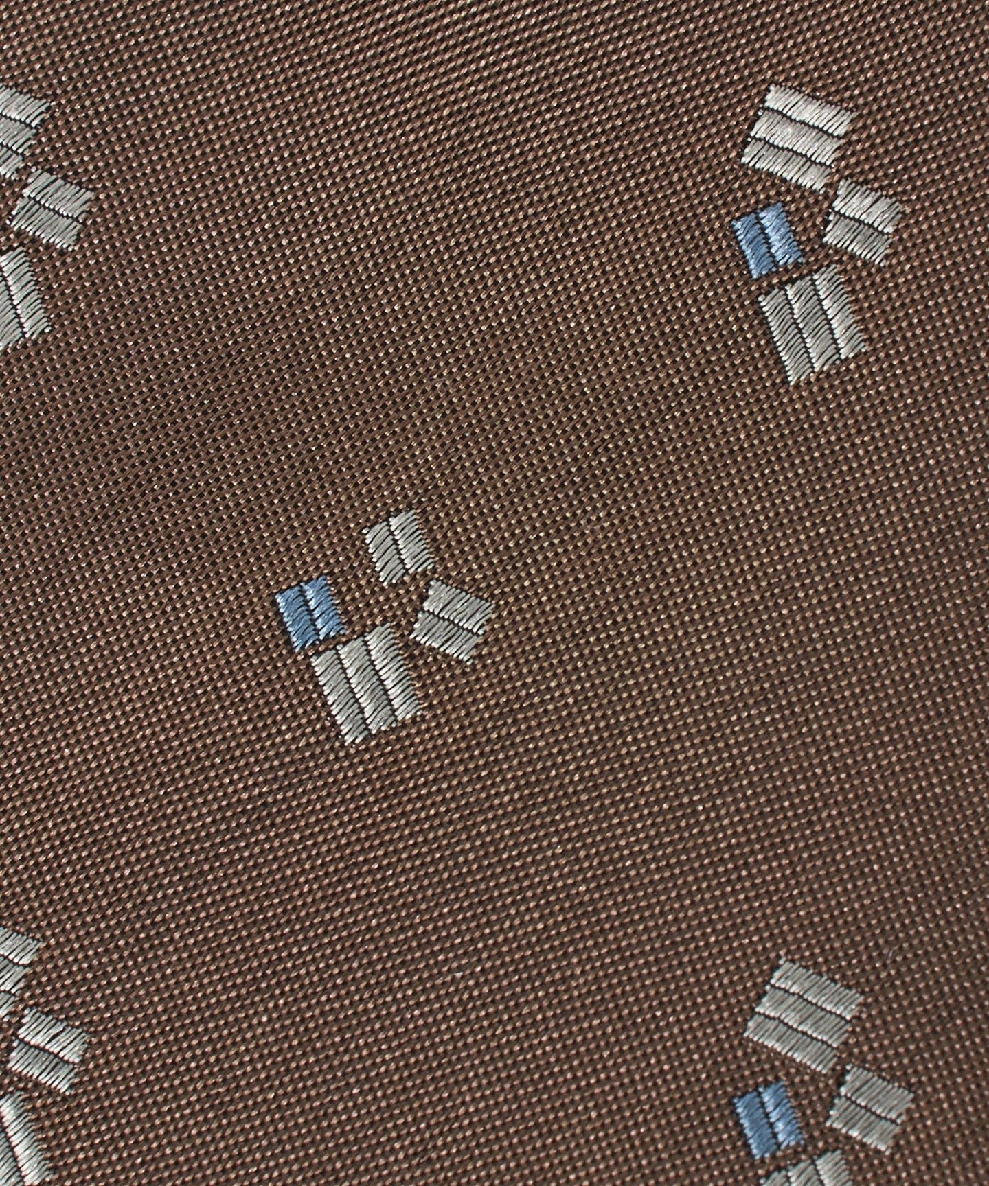 31346000078-d04.jpg
