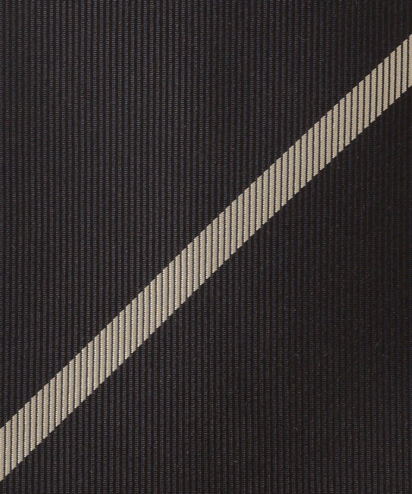 31346995312-d03.jpg