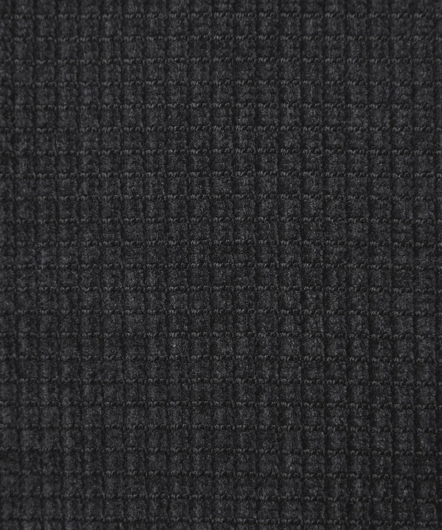 32121402990-d15.jpg