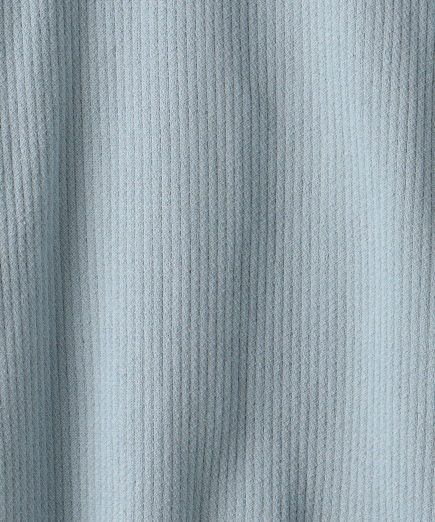 32121752800-d20.jpg