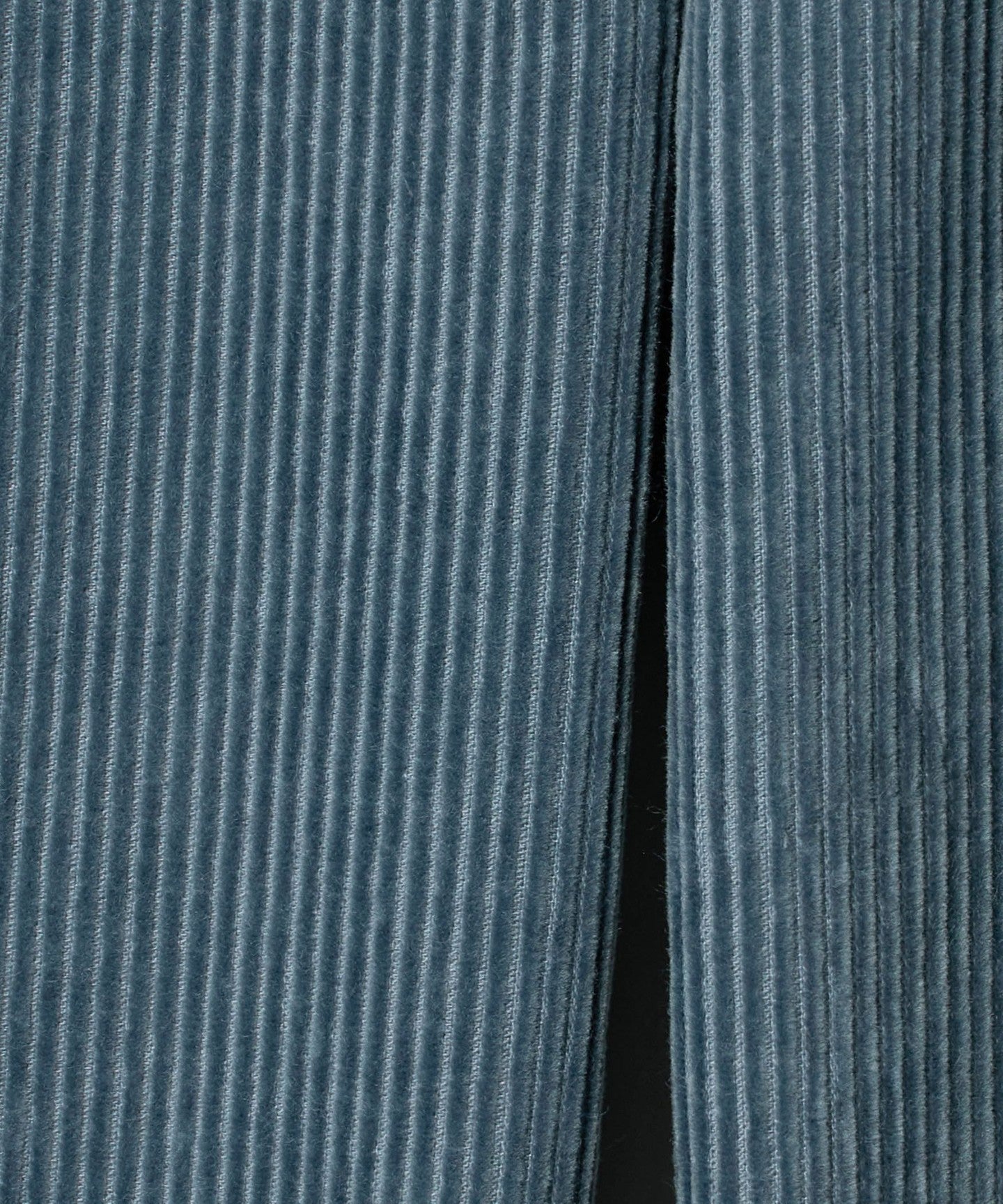 32146000002-d12.jpg