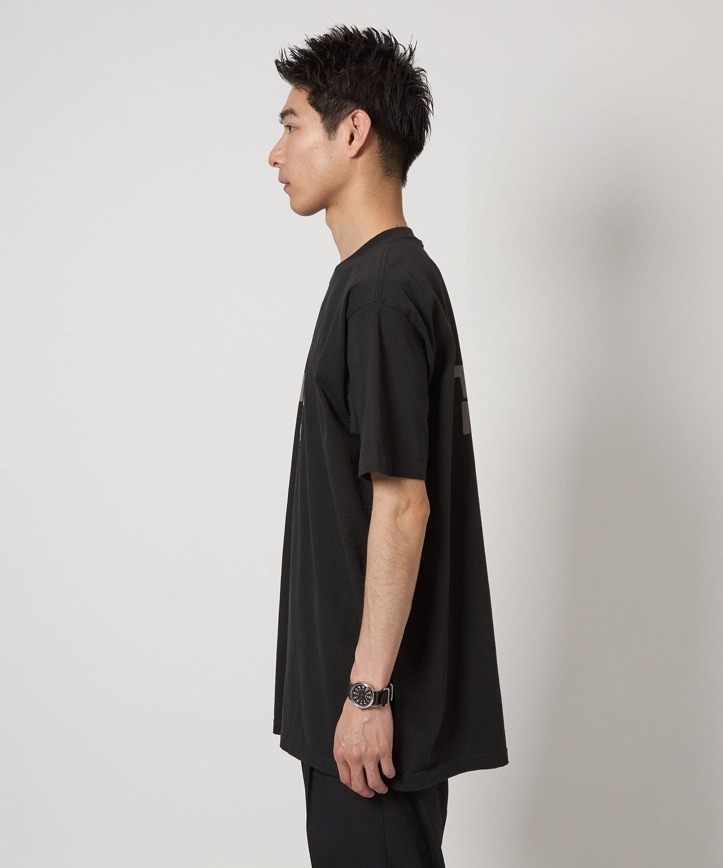 32175995798-d04.jpg