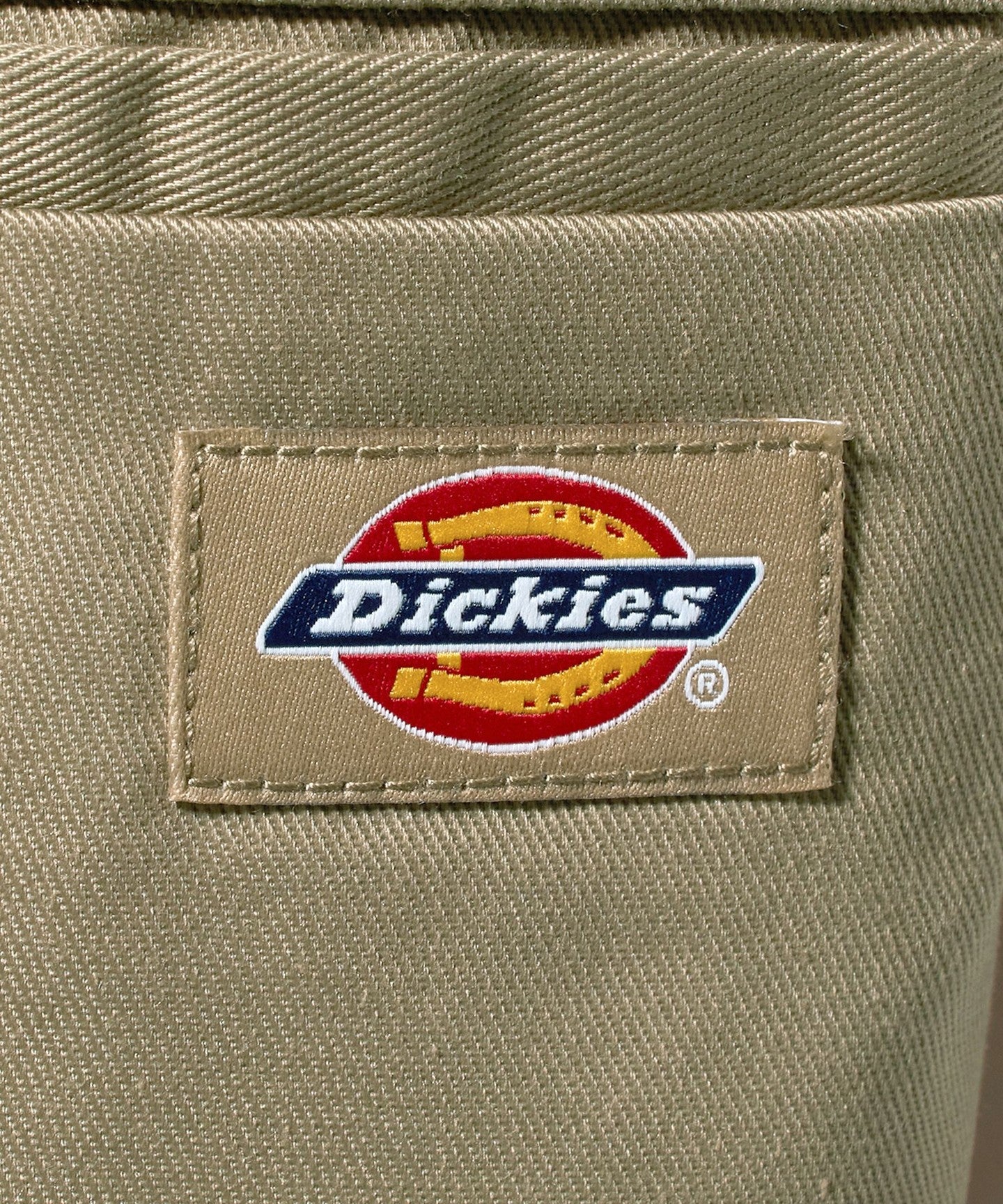 32194000020-d24.jpg