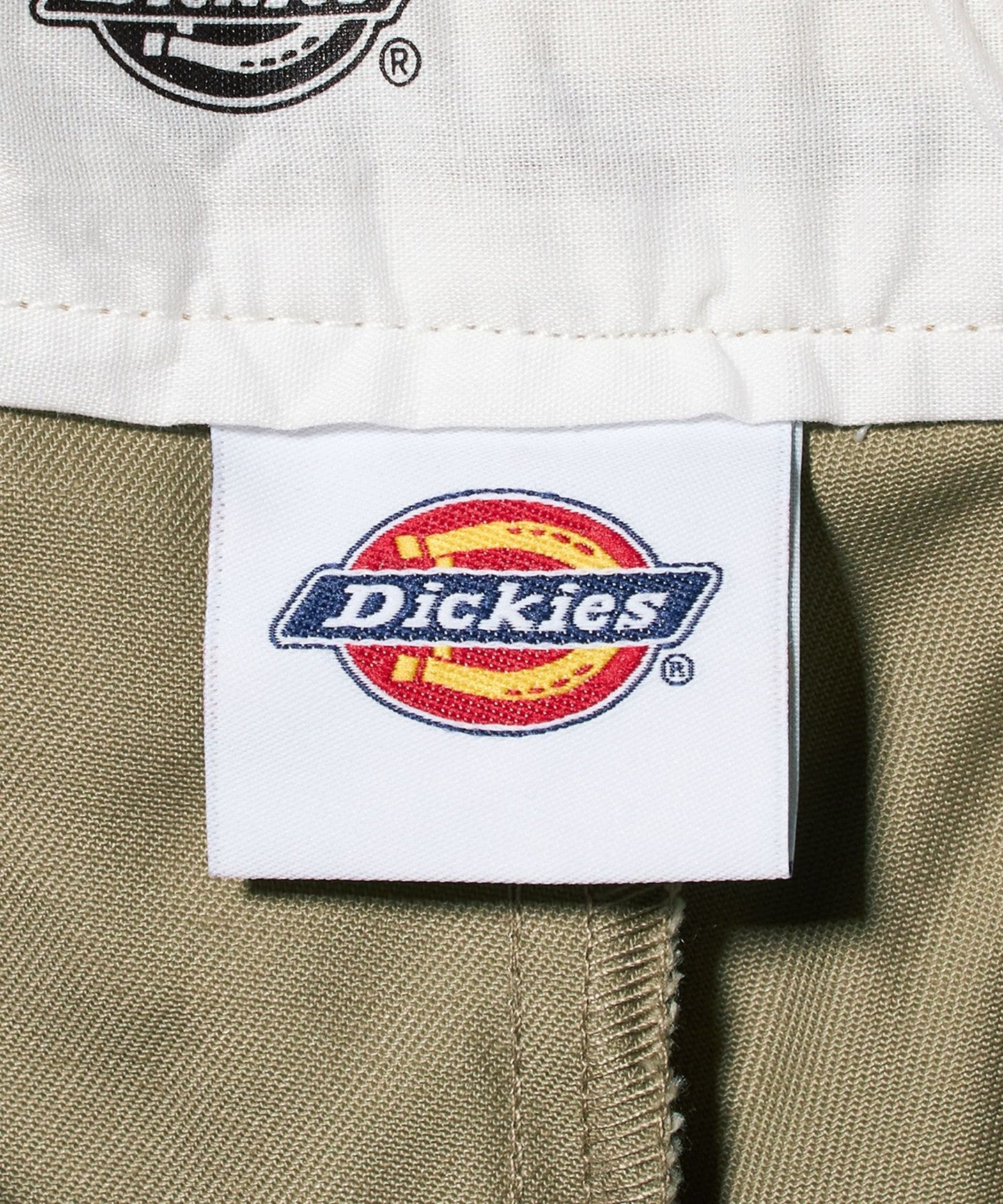 32194000020-d28.jpg